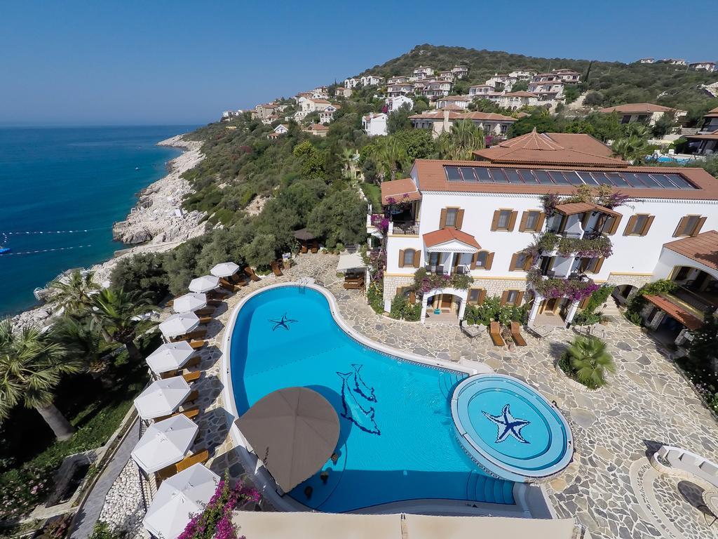 Hadrian Hotel