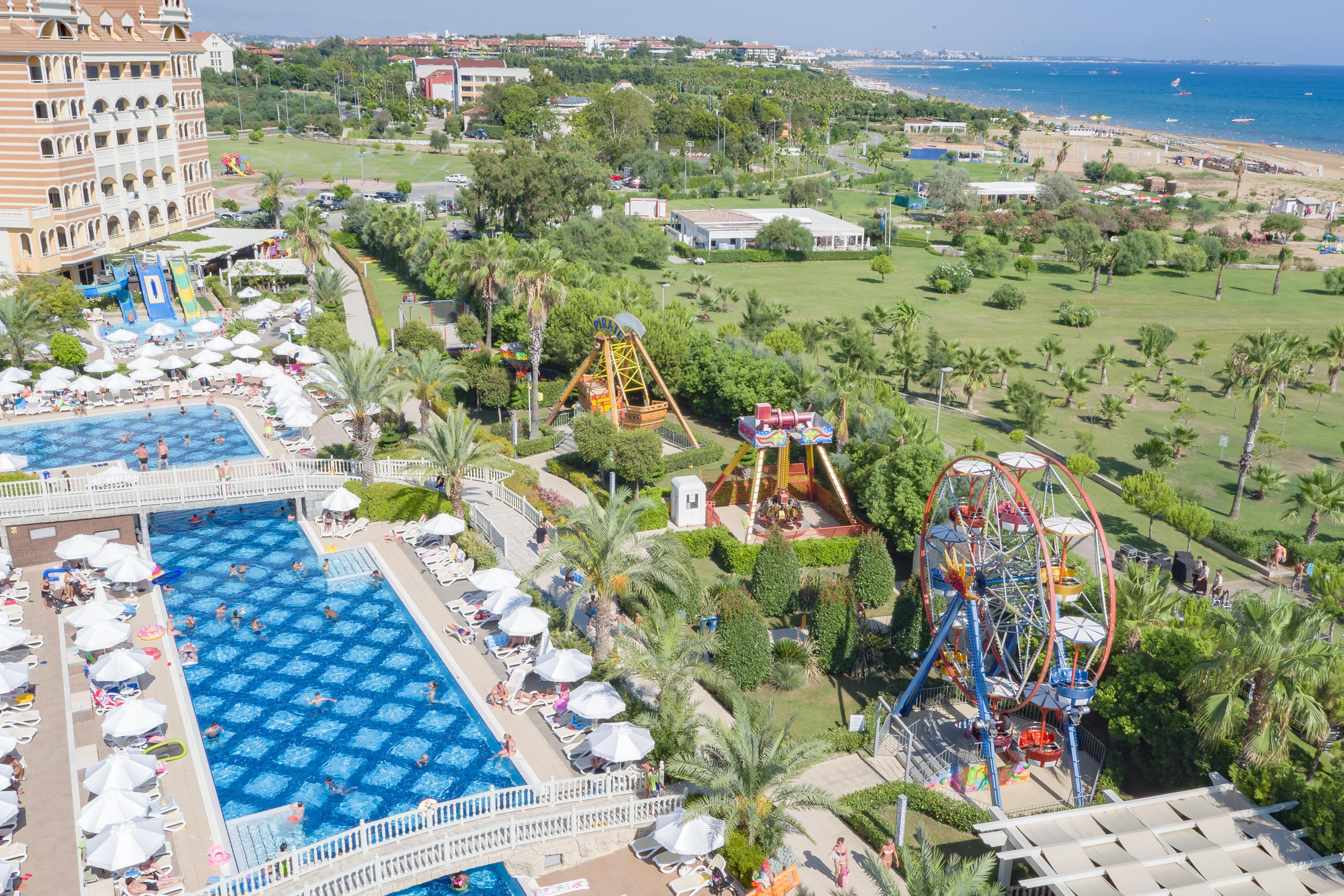 Royal Alhambra Palace Resort 5*
