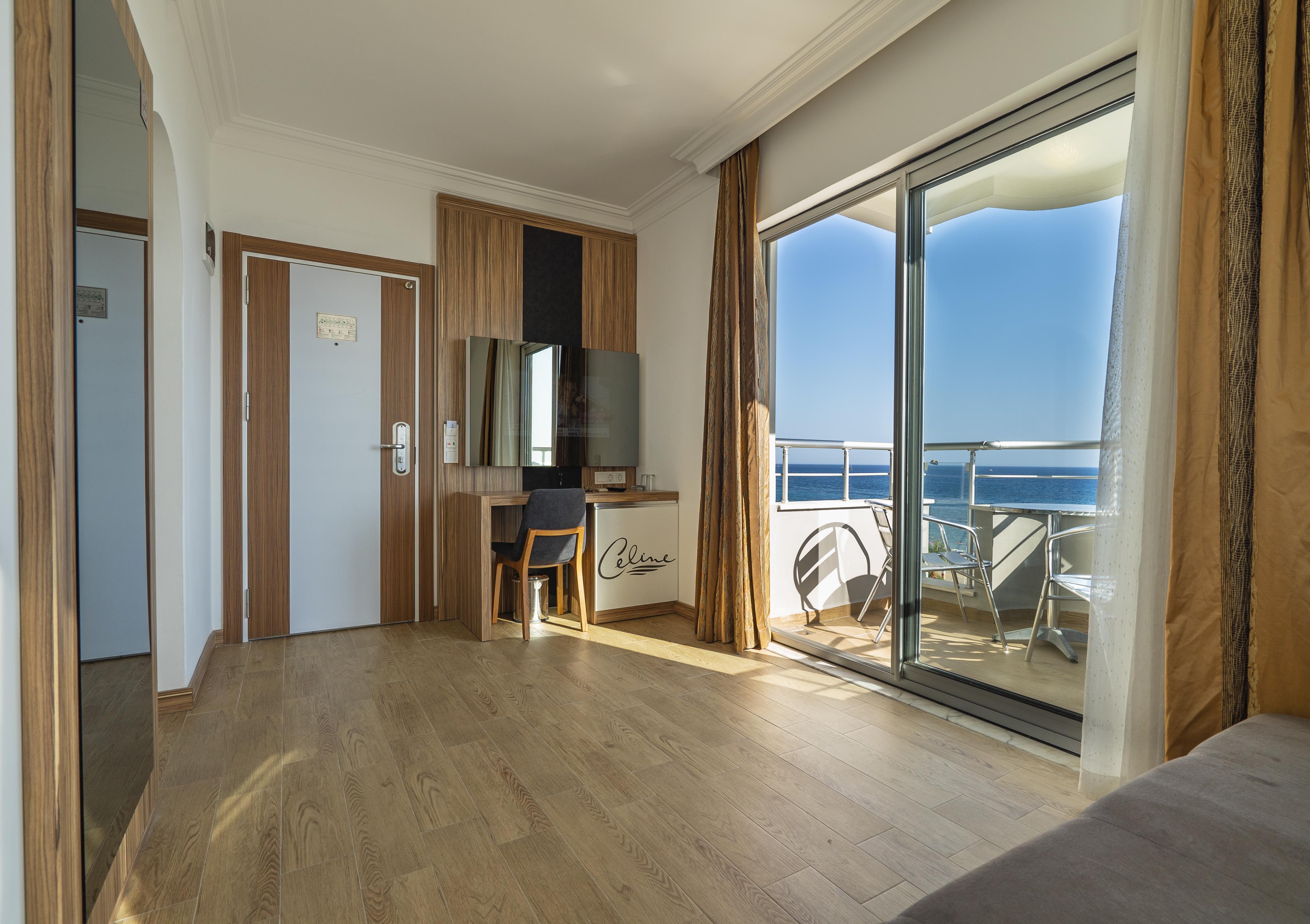 Kleopatra Celine Hotel 3*