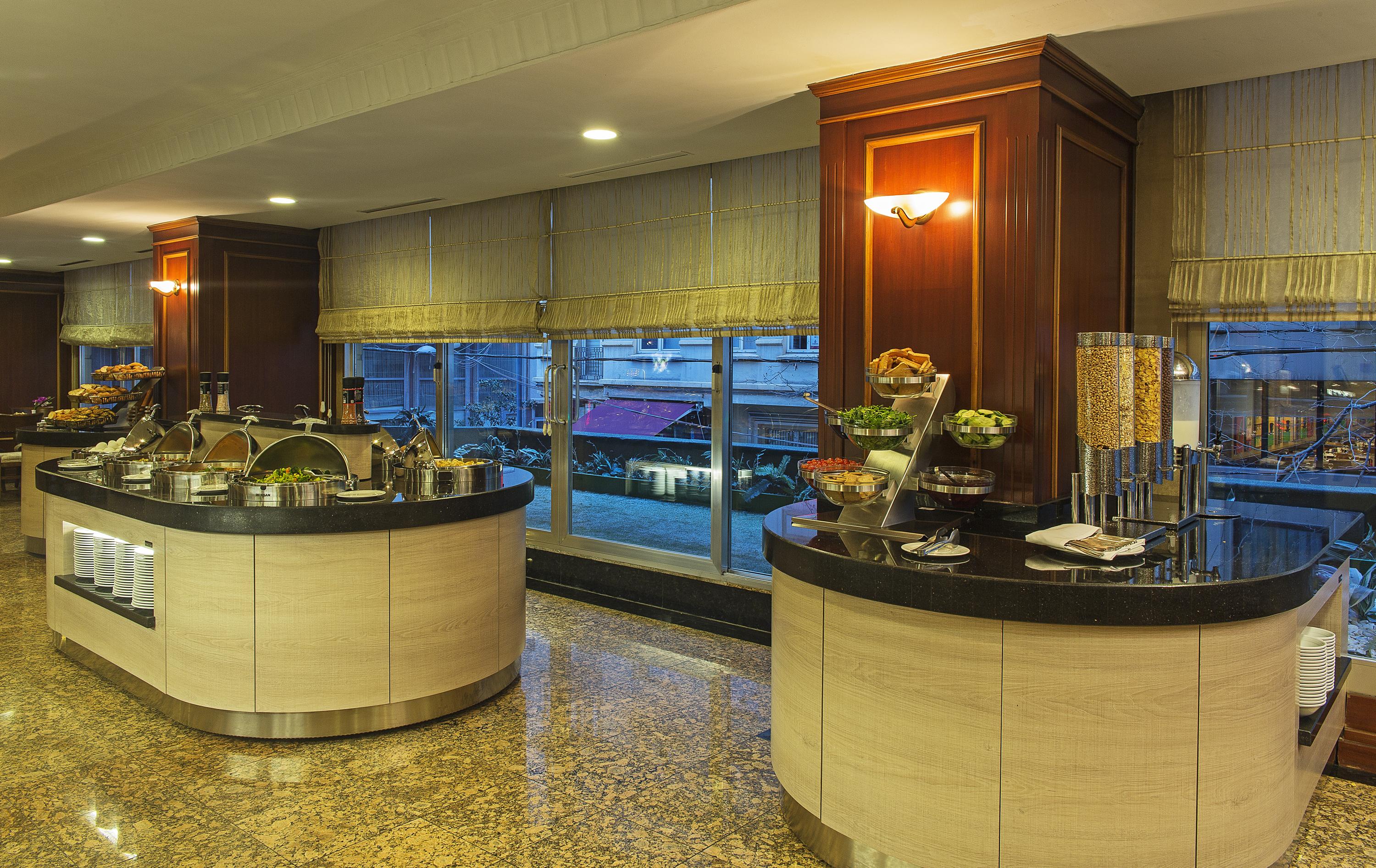 Hotel Arts Taksim 4*