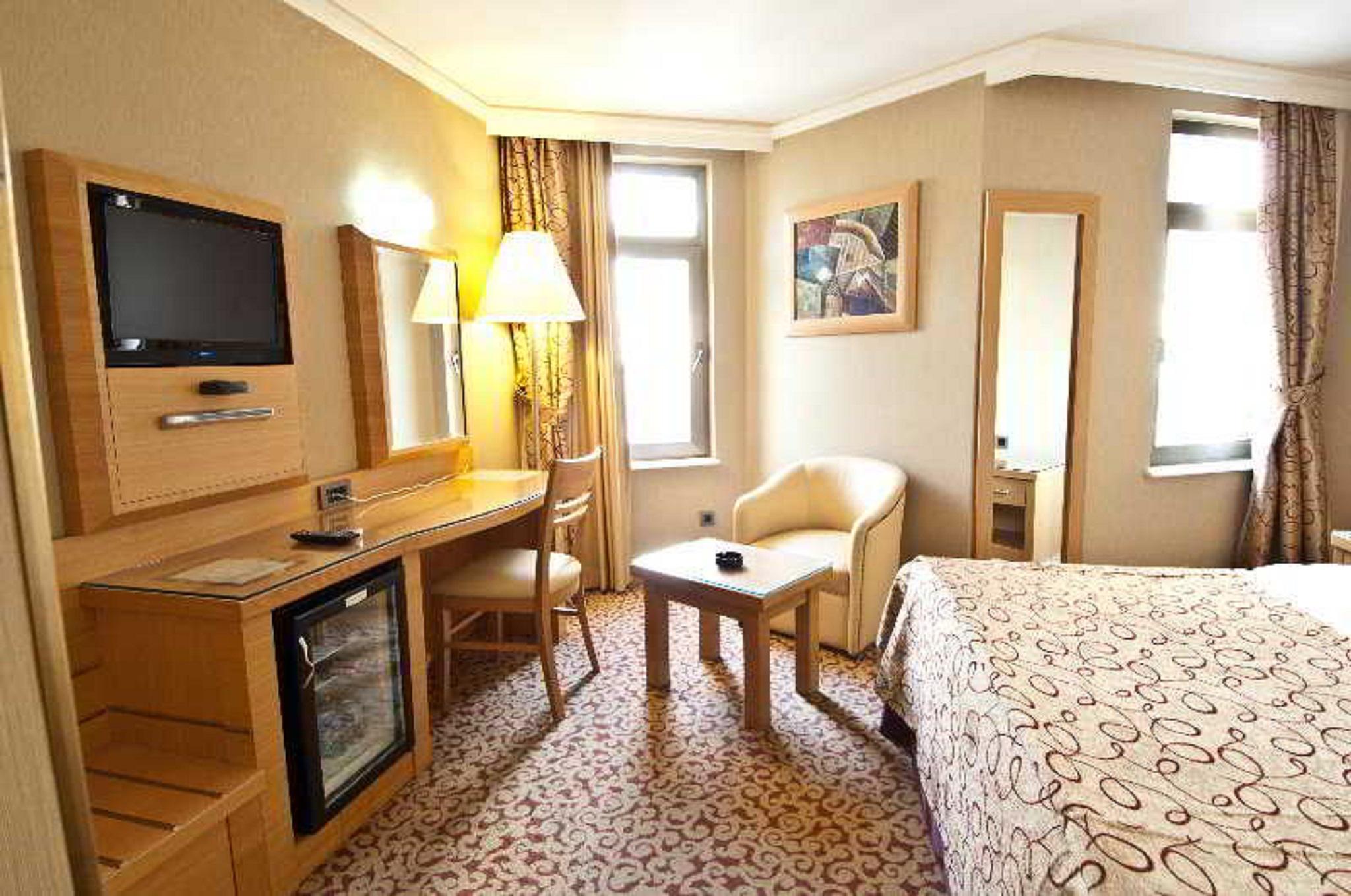 Grand Star Bosphorus & Spa Hotel 4*