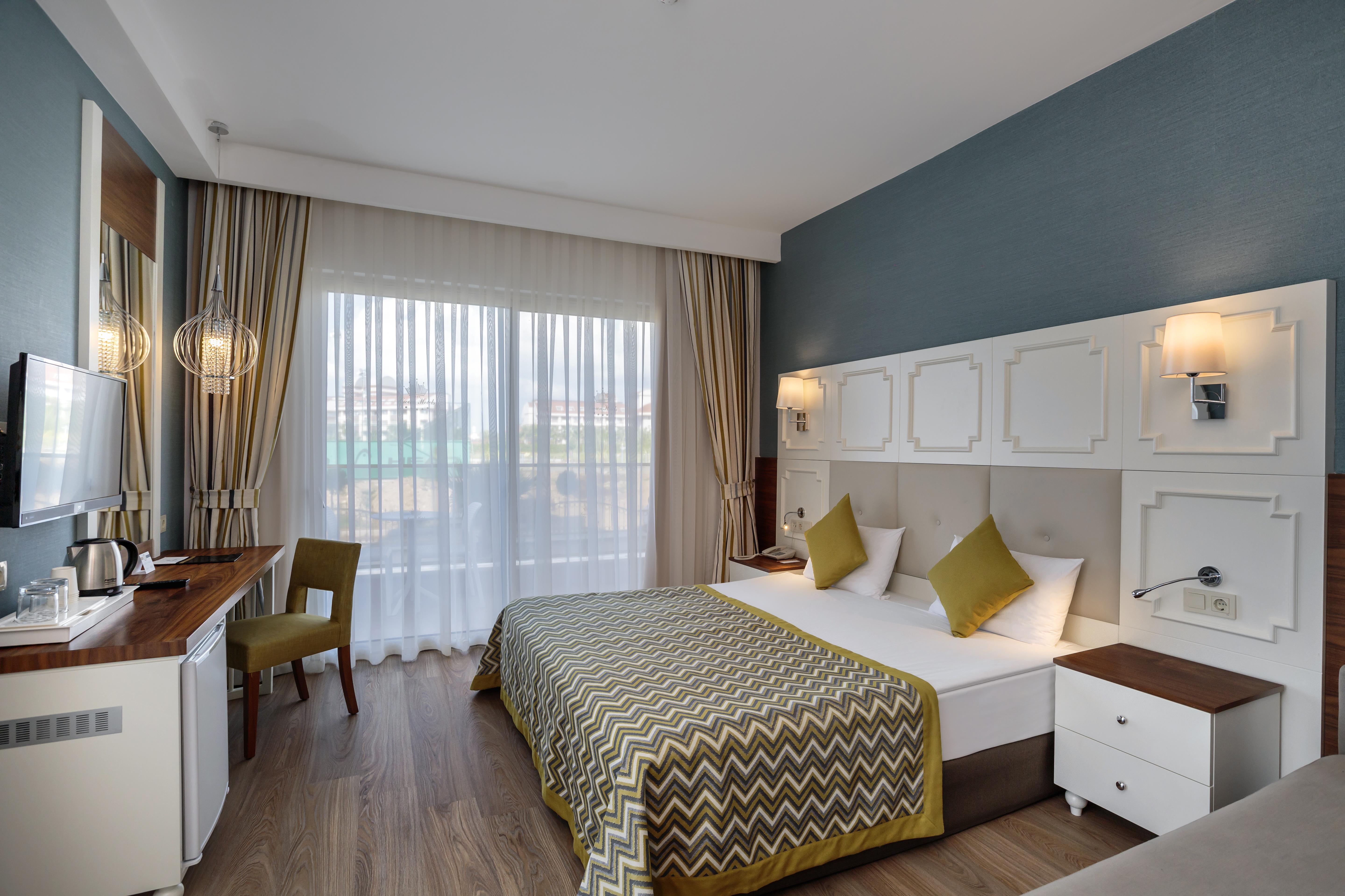 Well Palace Hotel 5*