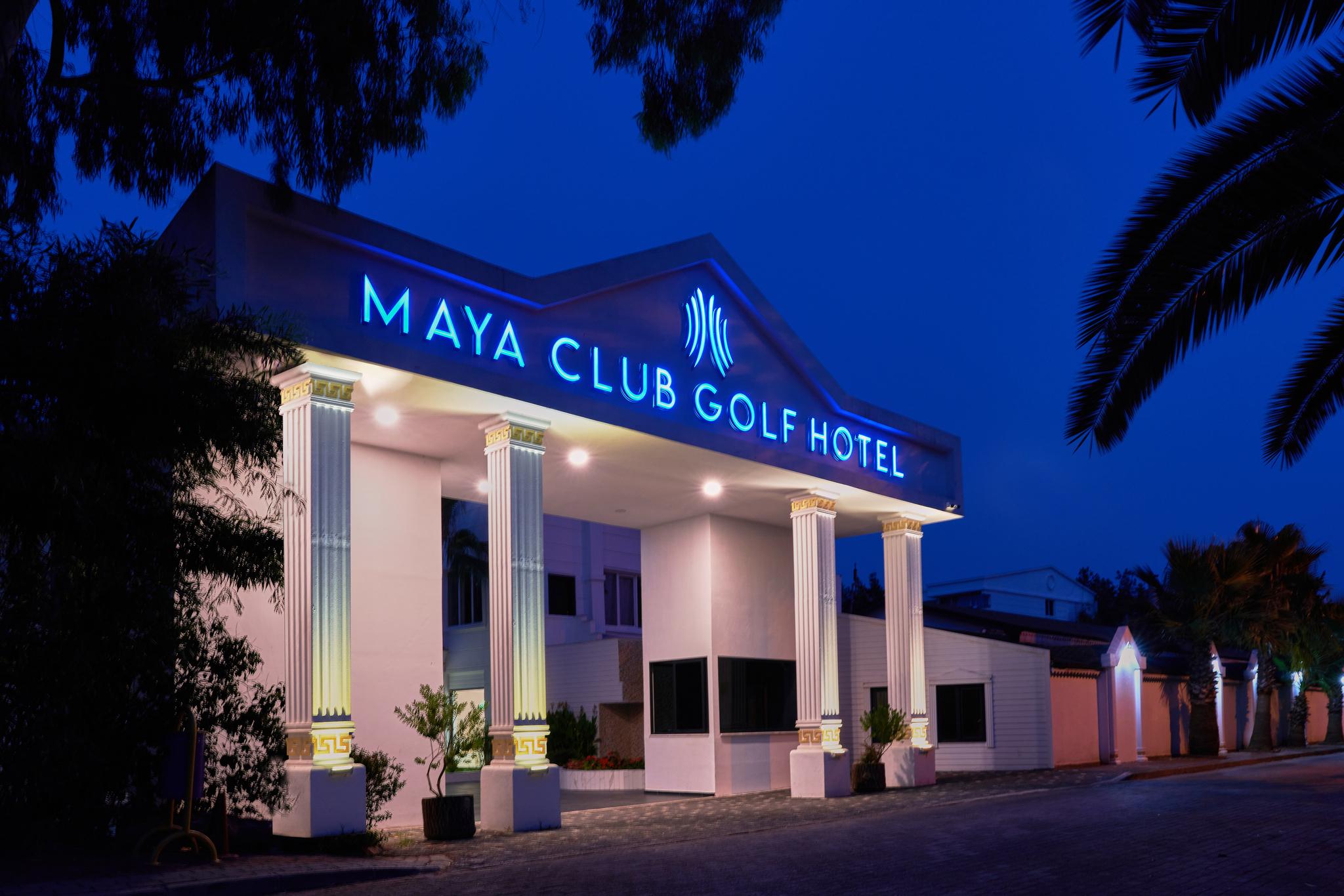 Maya Golf (adults Only) 4* Side