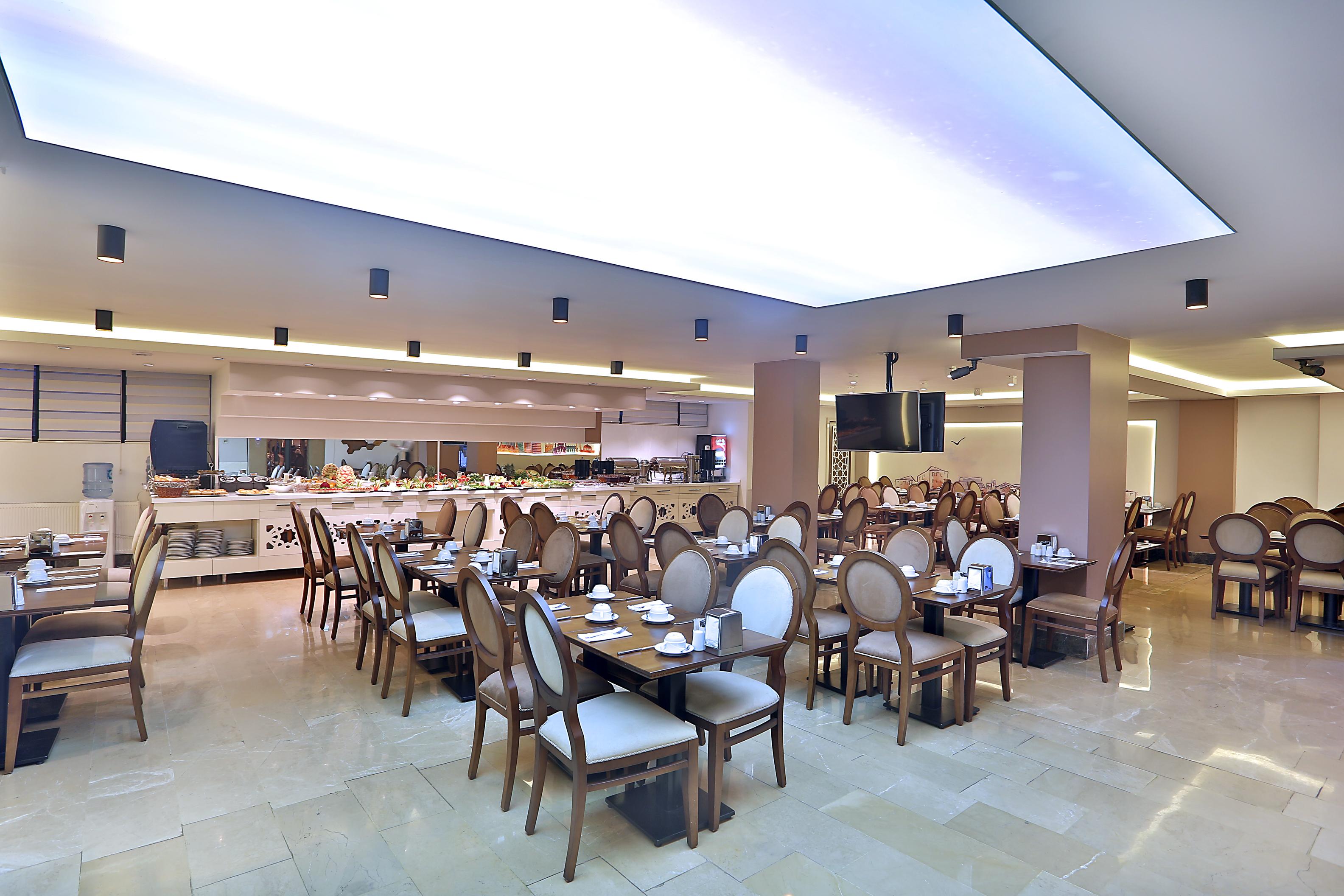 Hotel Grand Sagcanlar 3*