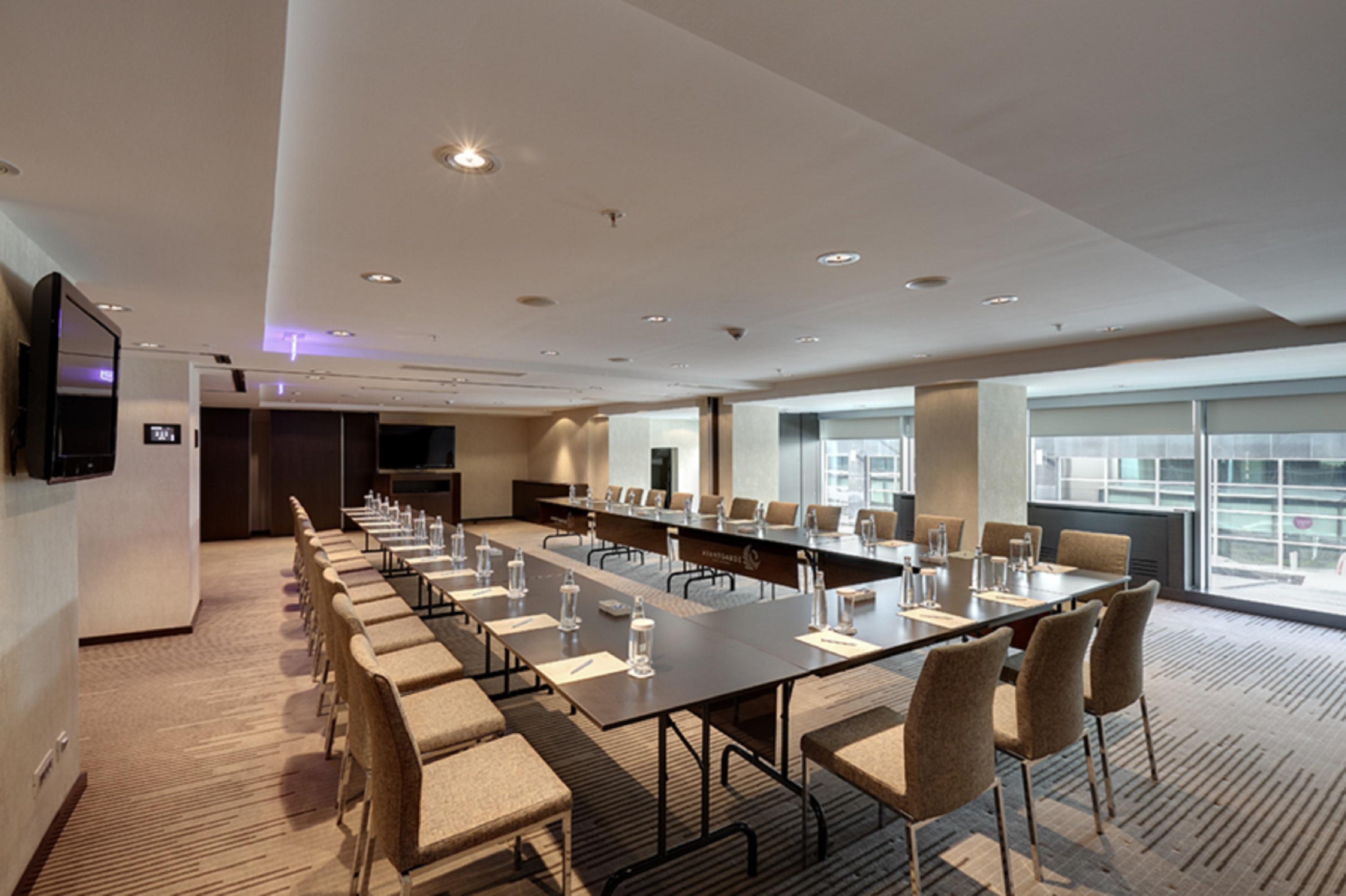 Hotel Avantgarde Urban Levent 4*