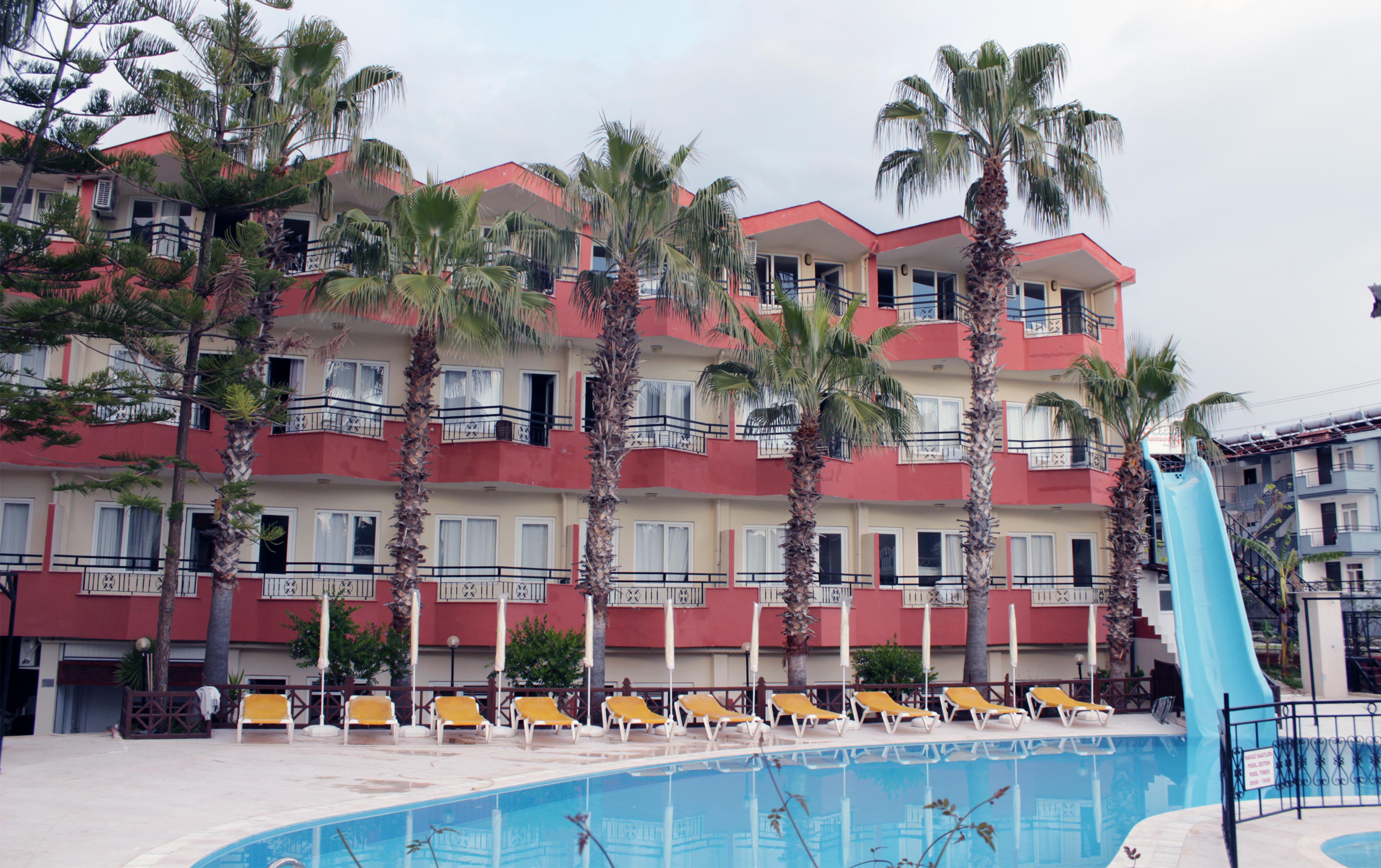 Semoris Hotel 3*