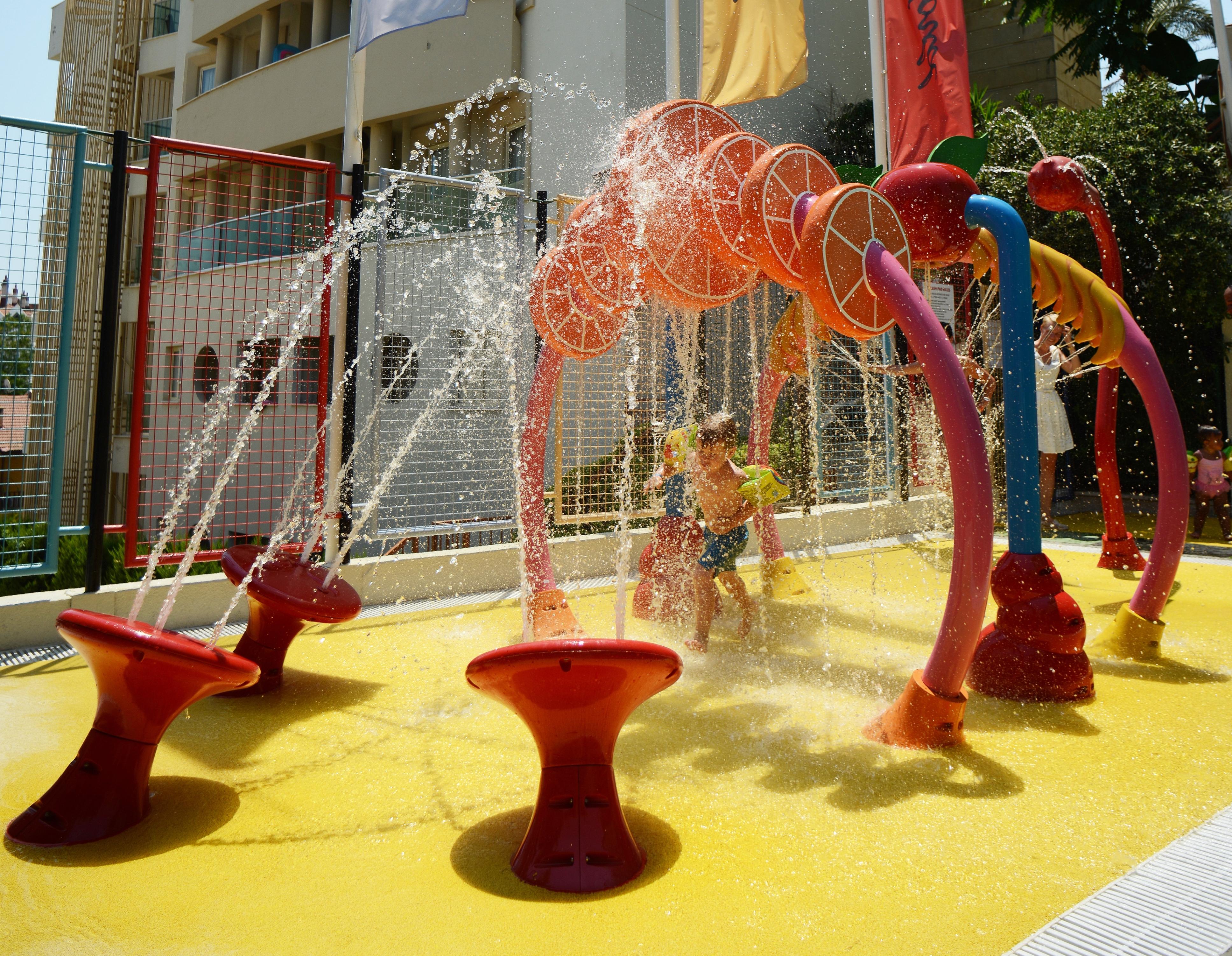 Grand Cettia Hotel 5*