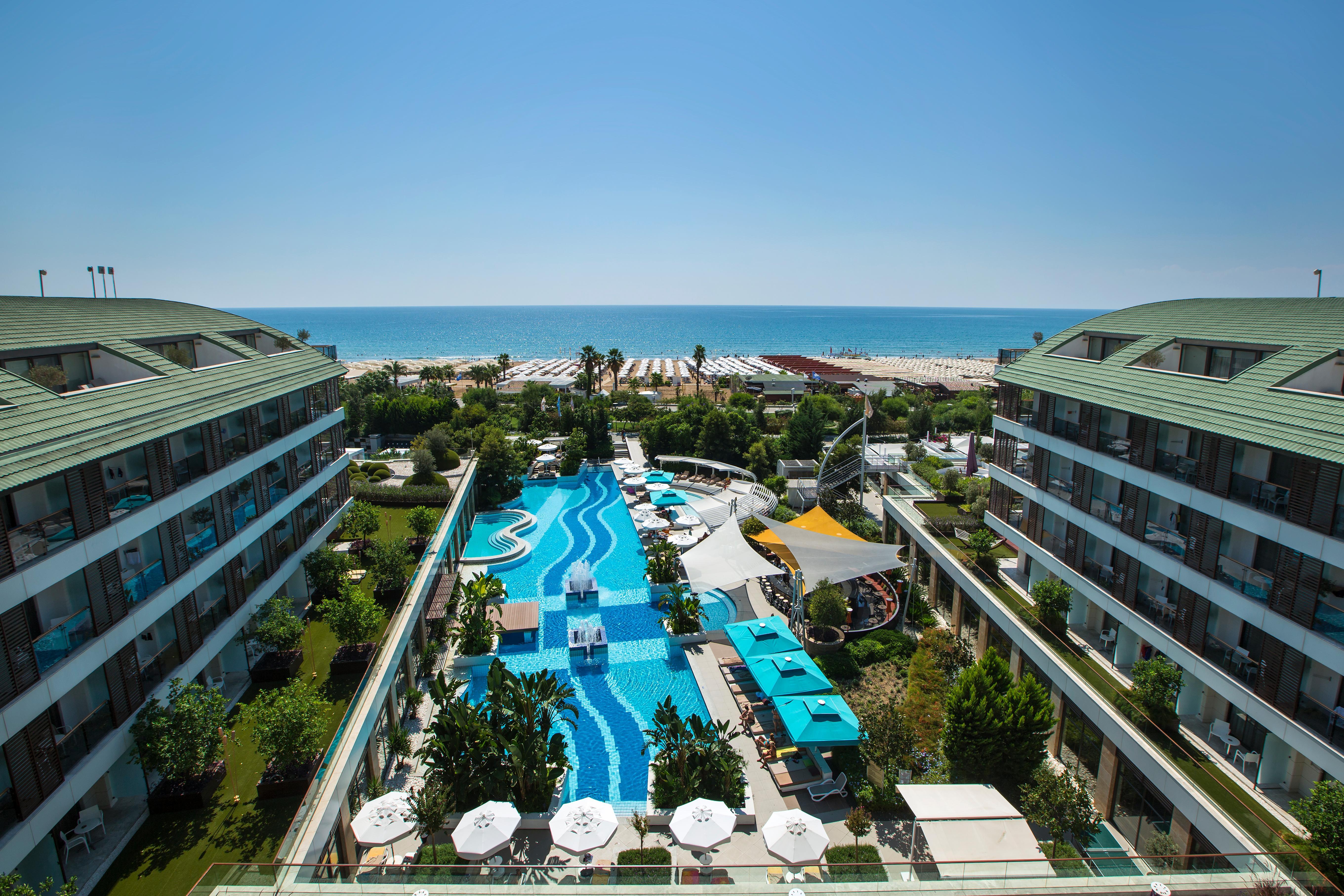 Resort Blue Only Adult 16 5*