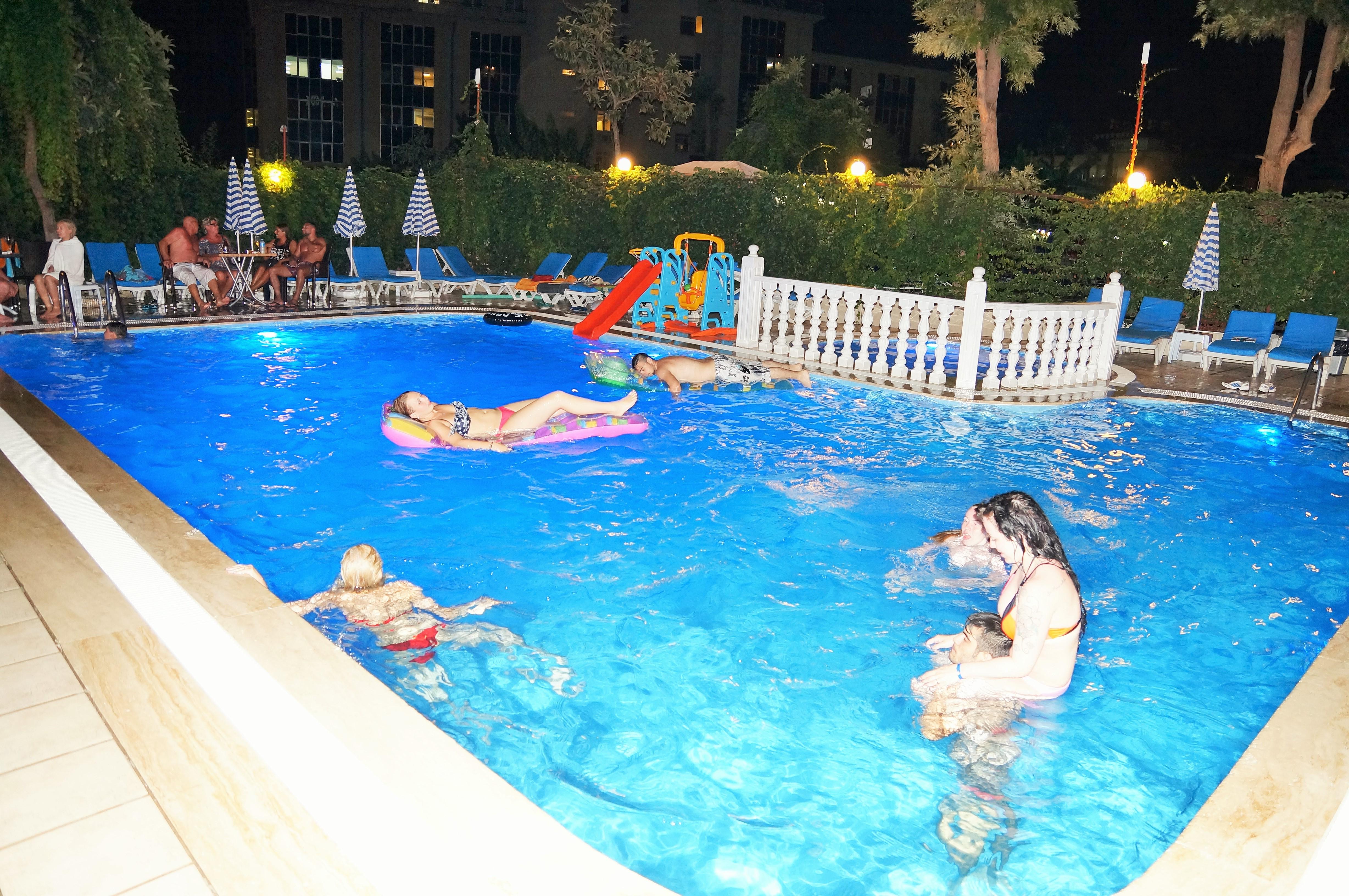 Select & Aparthotel