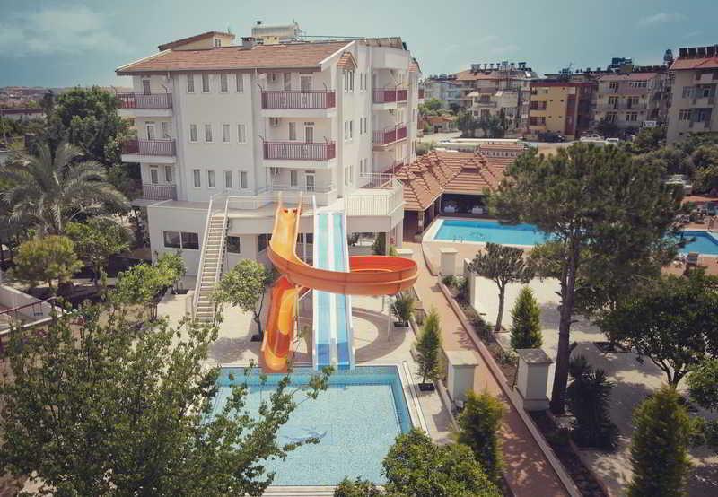 Cats Garden And Apartment Side