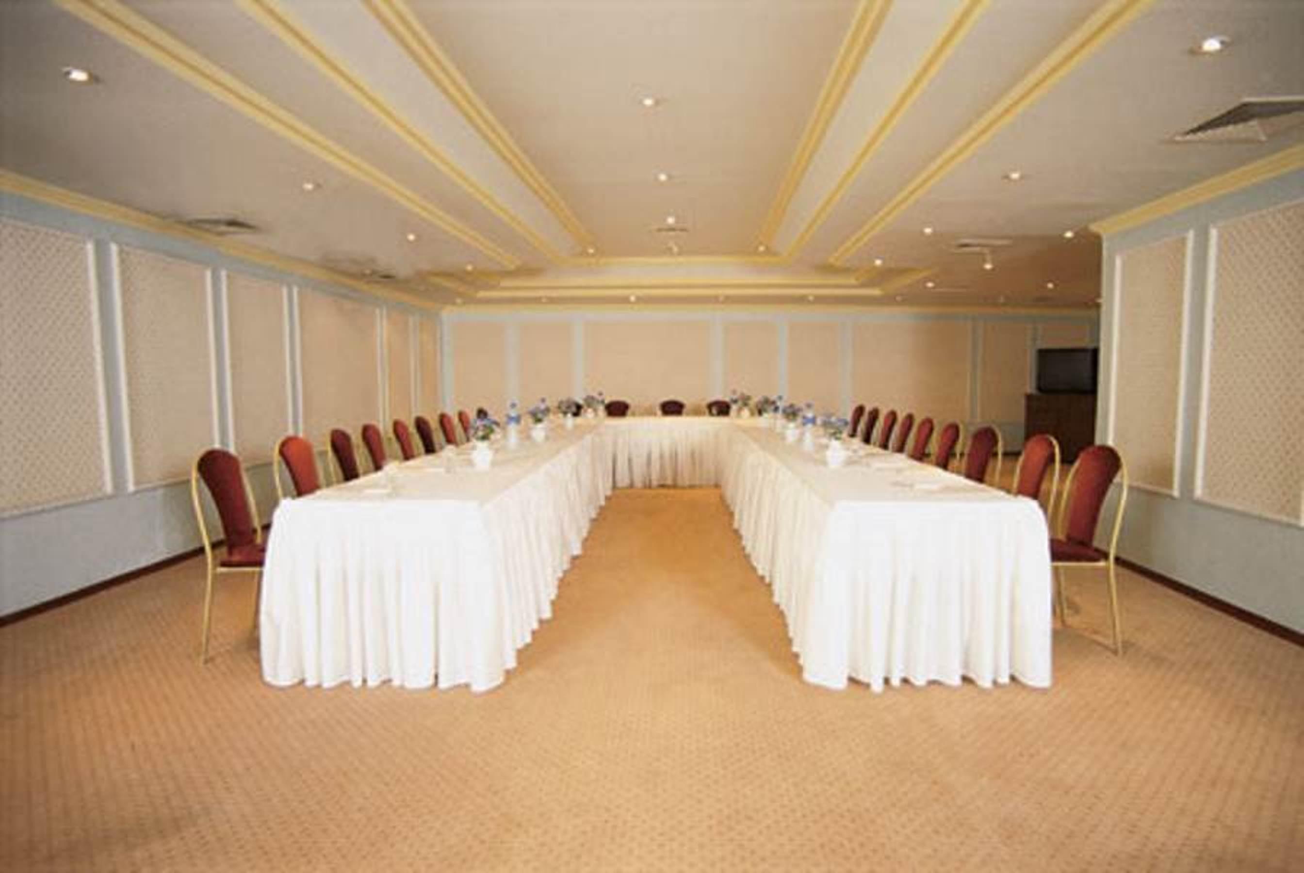 Akgun Hotel