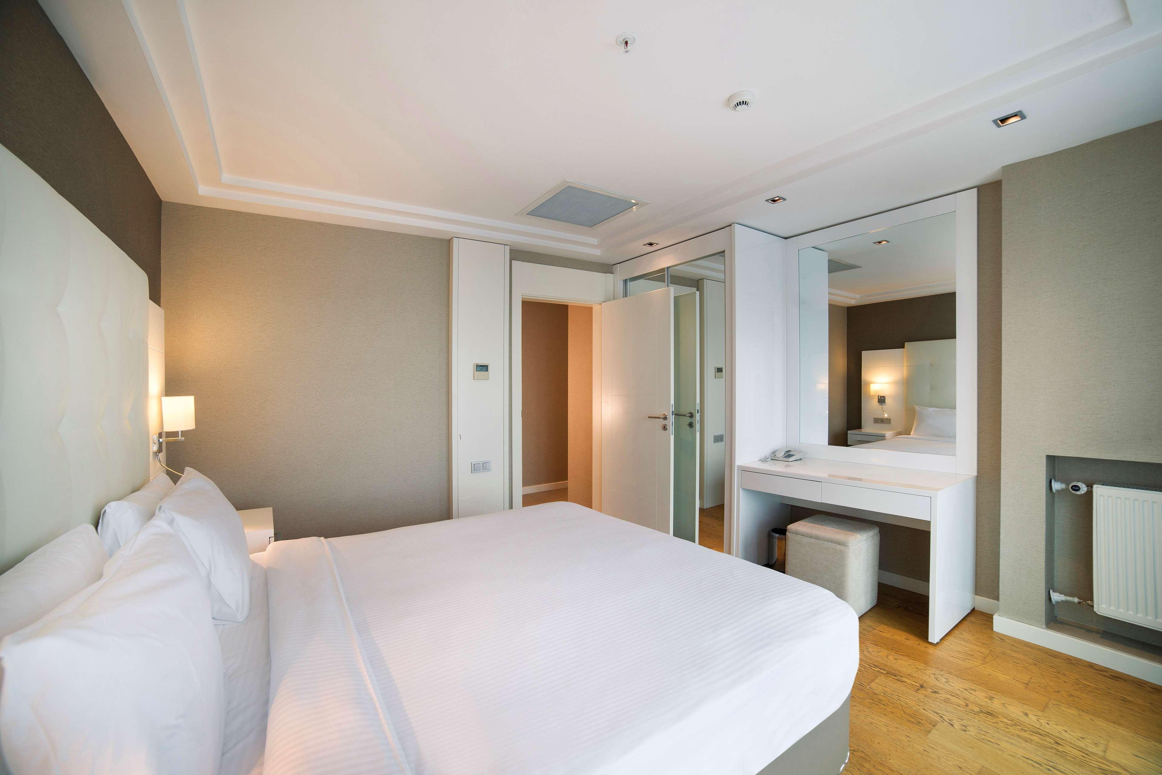 Hotel Radisson Residences Avrupa Tem