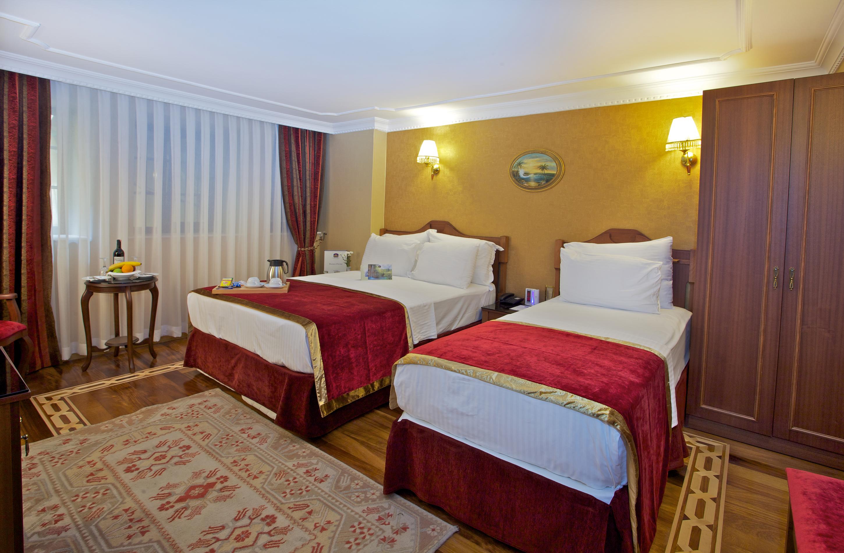 Amber & 4* Istanbul