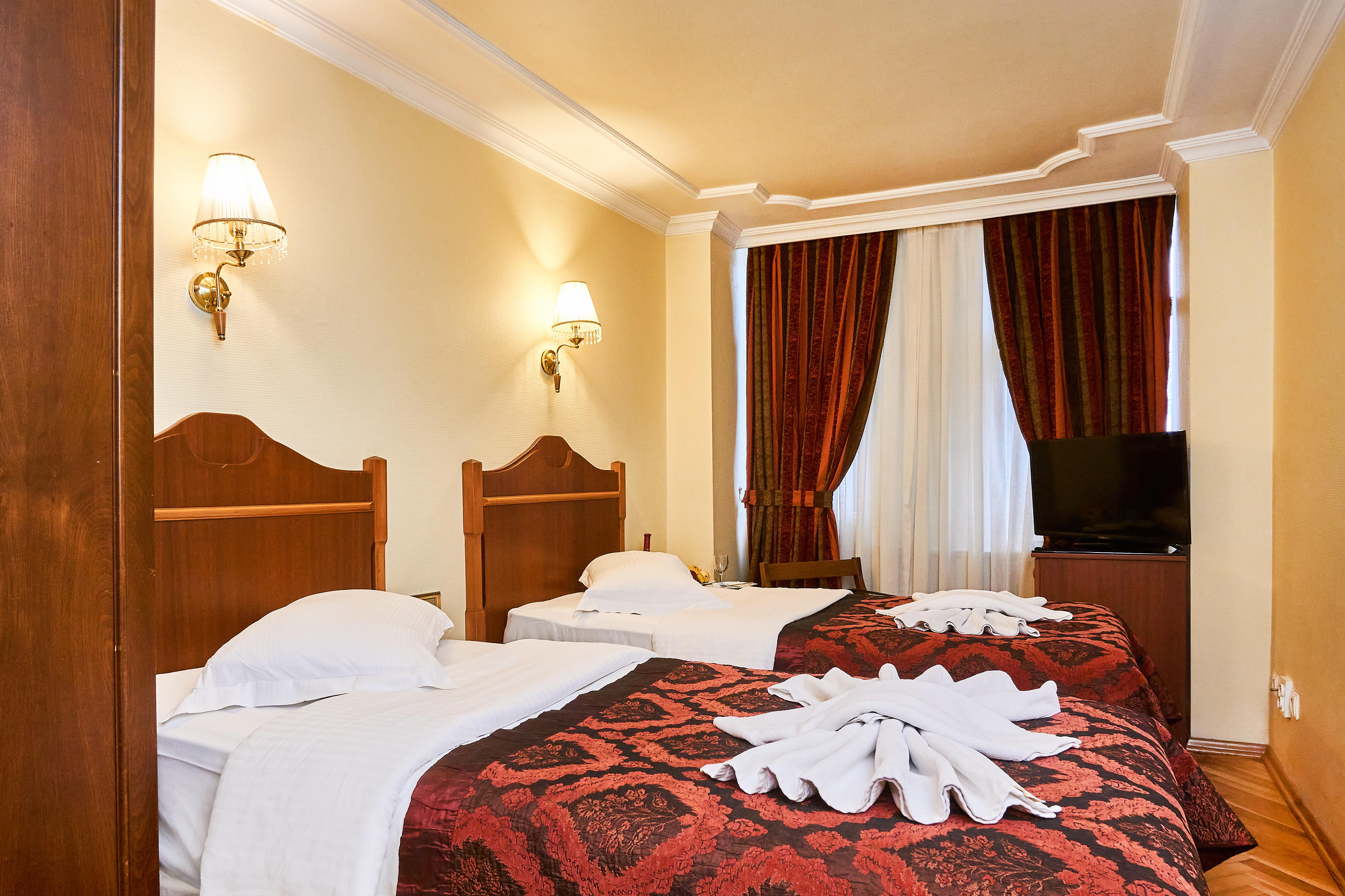 Amber & Hotel 4*