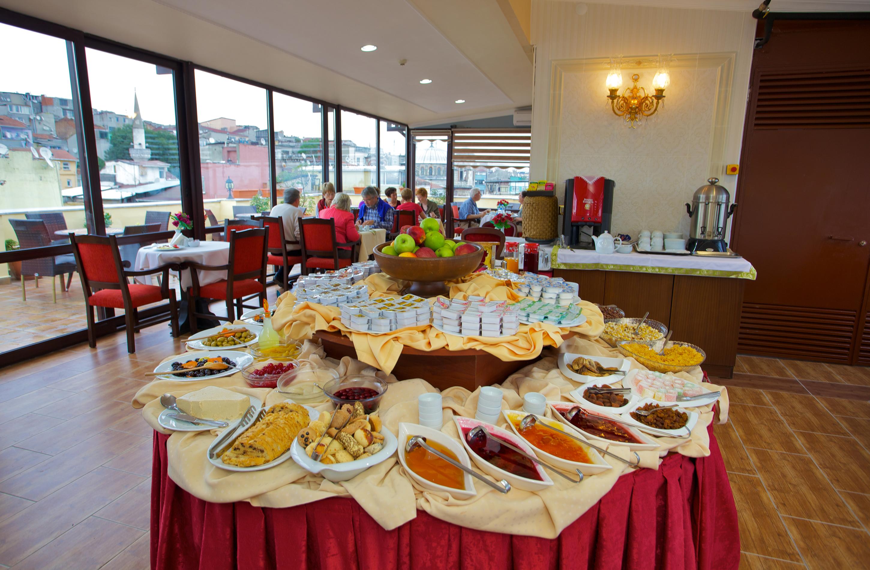 Amber & 4* Istanbul
