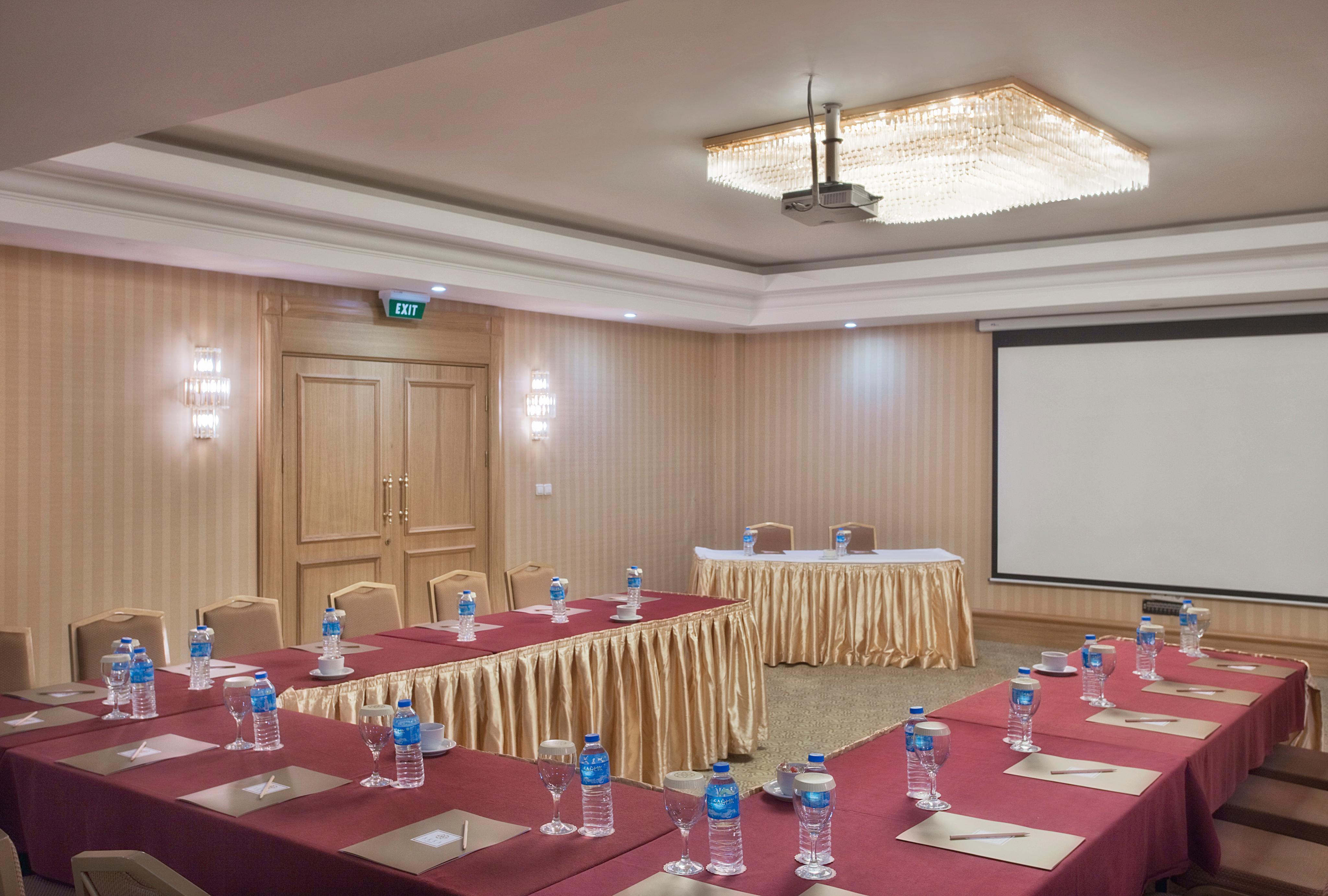 Resort Akka Alinda 5*
