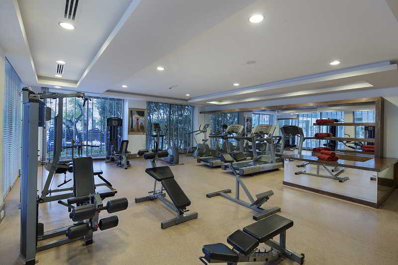 Alba Queen Resort