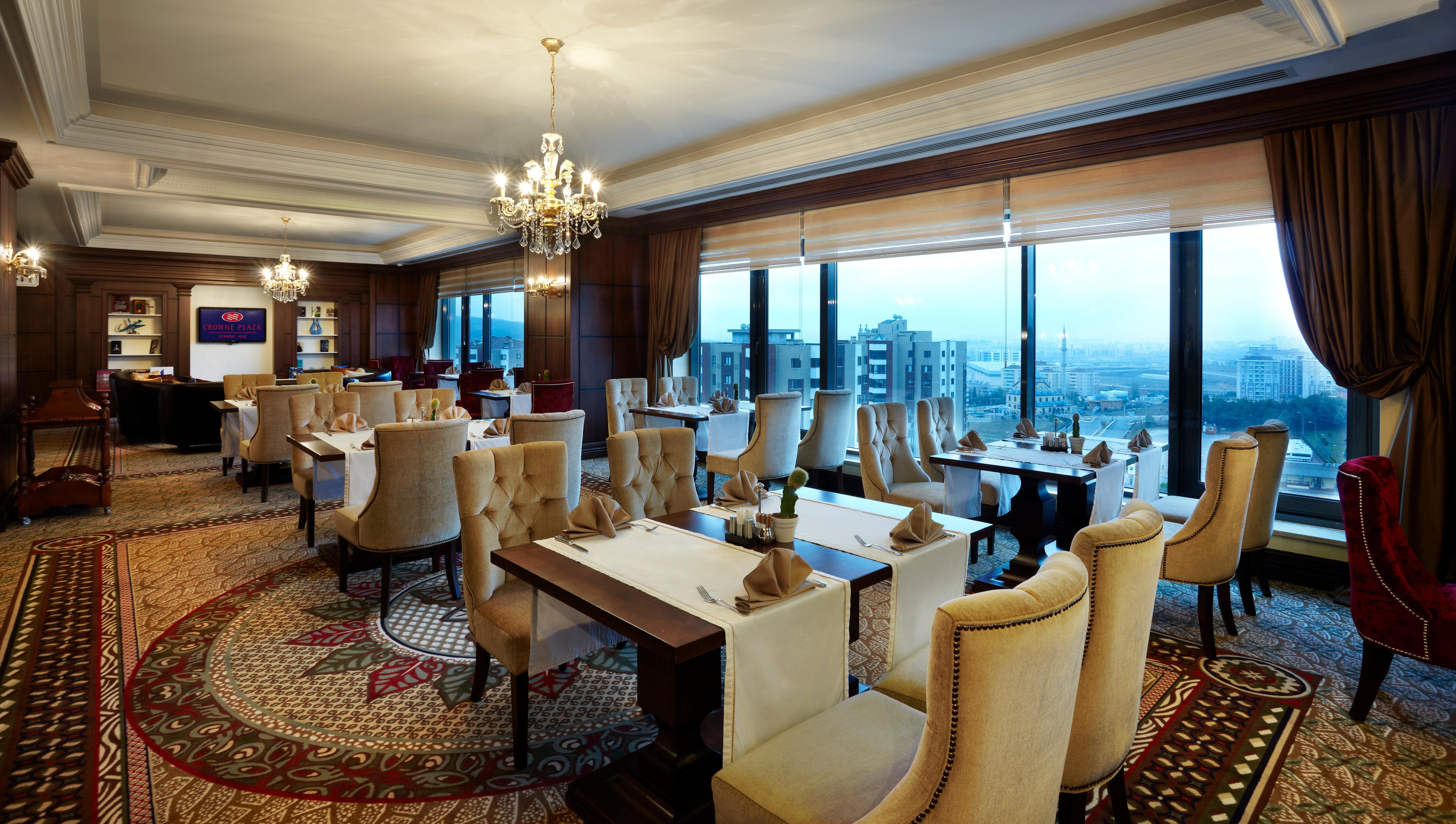 Crowne Plaza Asia By Ihg Hotel 5*