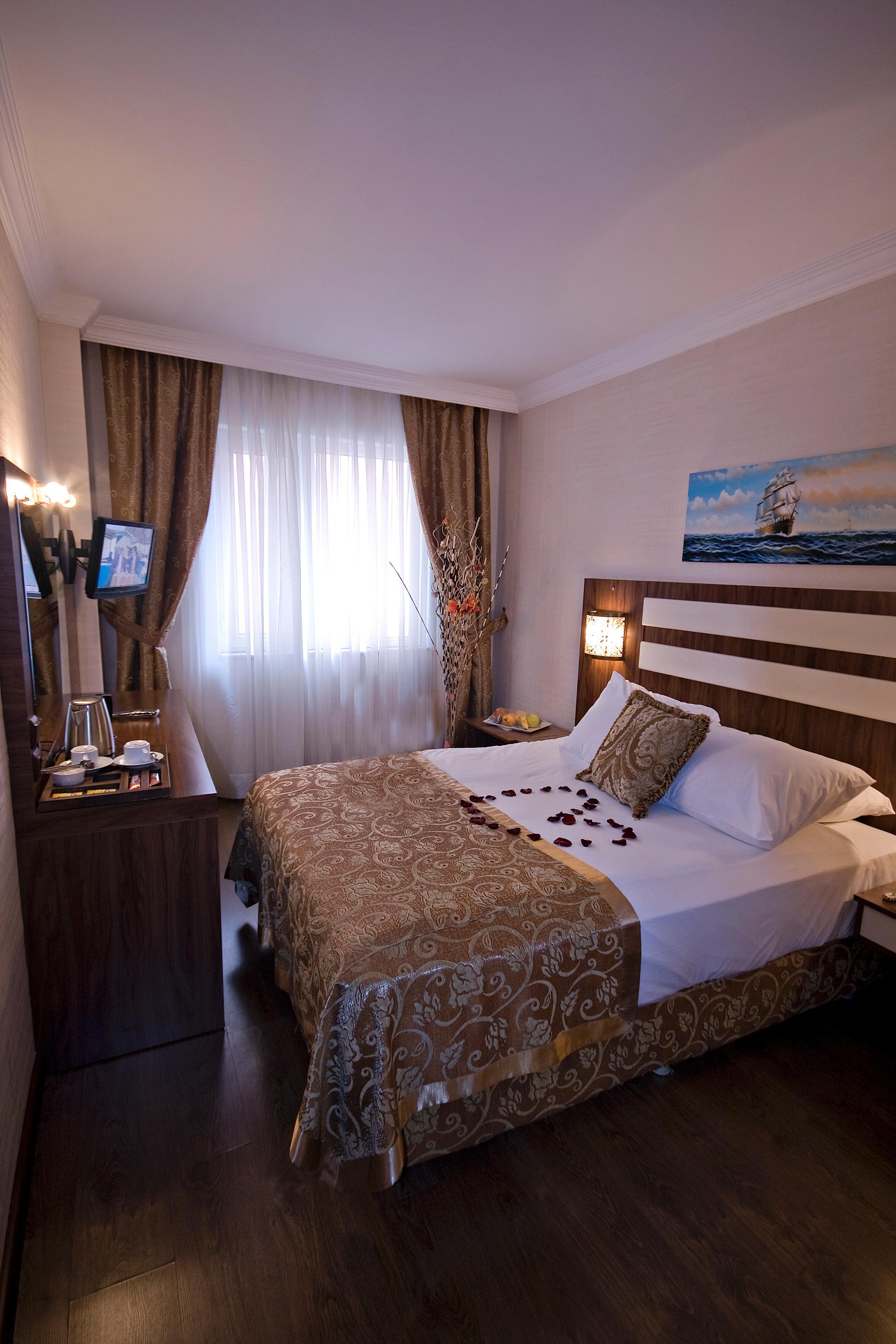 Hotel Aspen & Old 4*