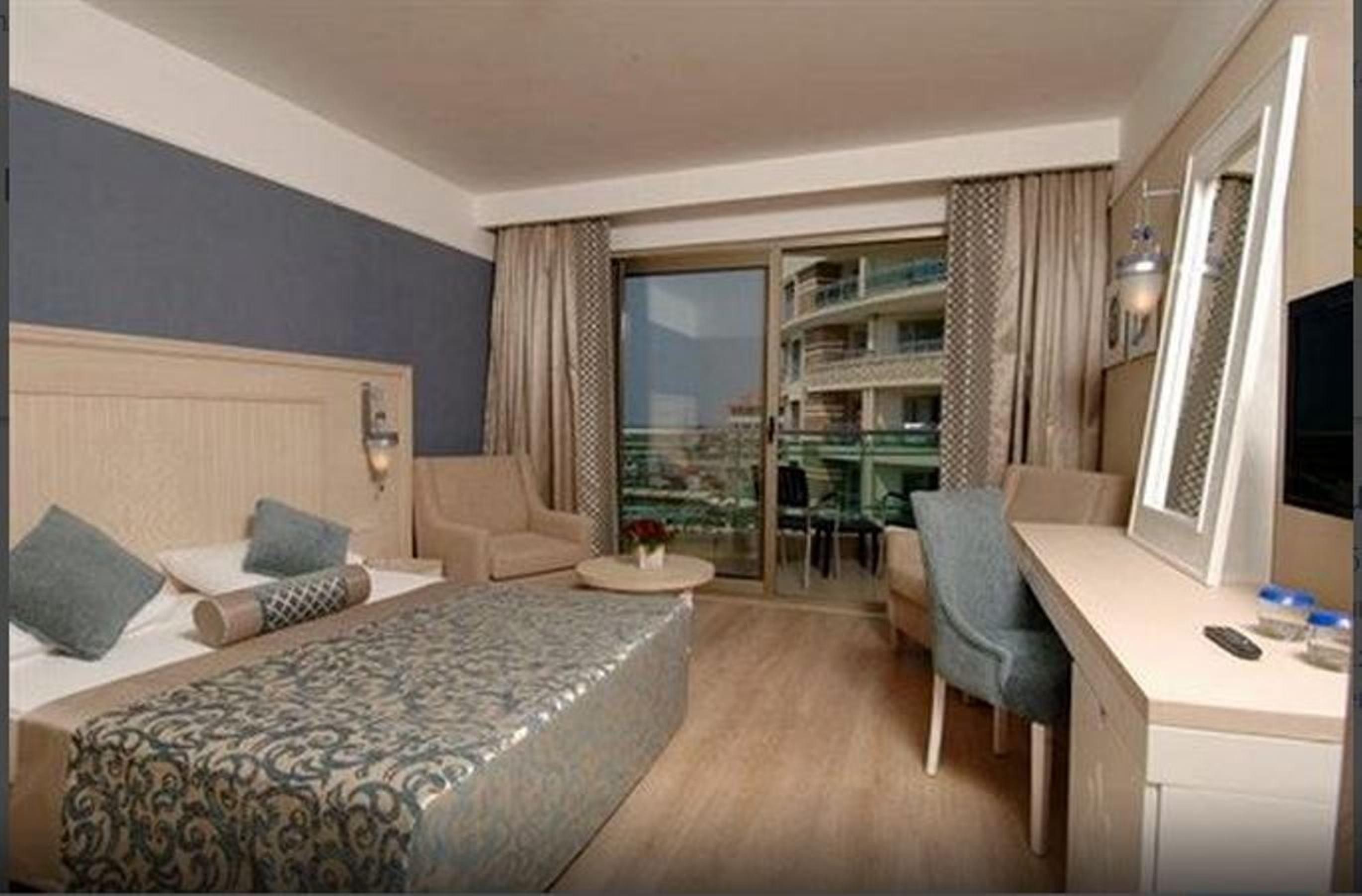 Resort Seamelia & Side