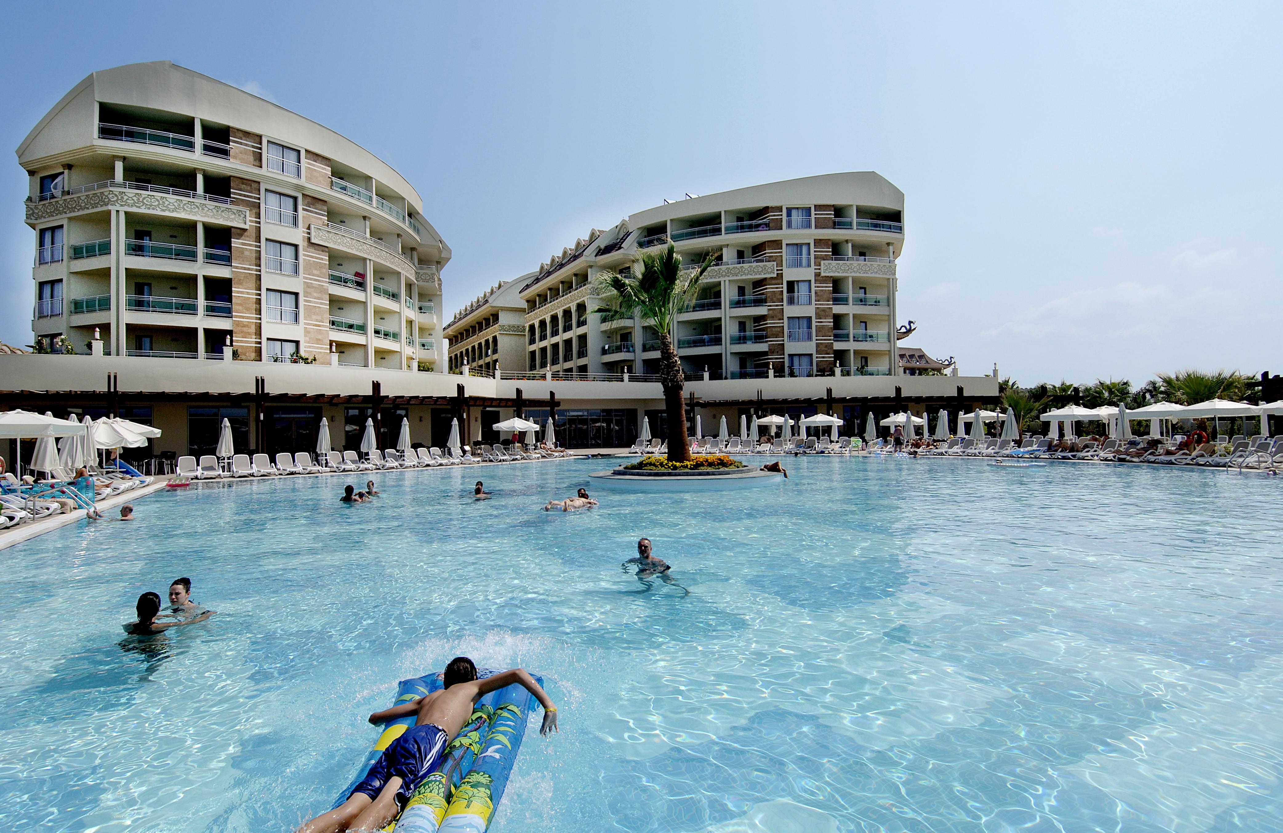 Seamelia & Resort