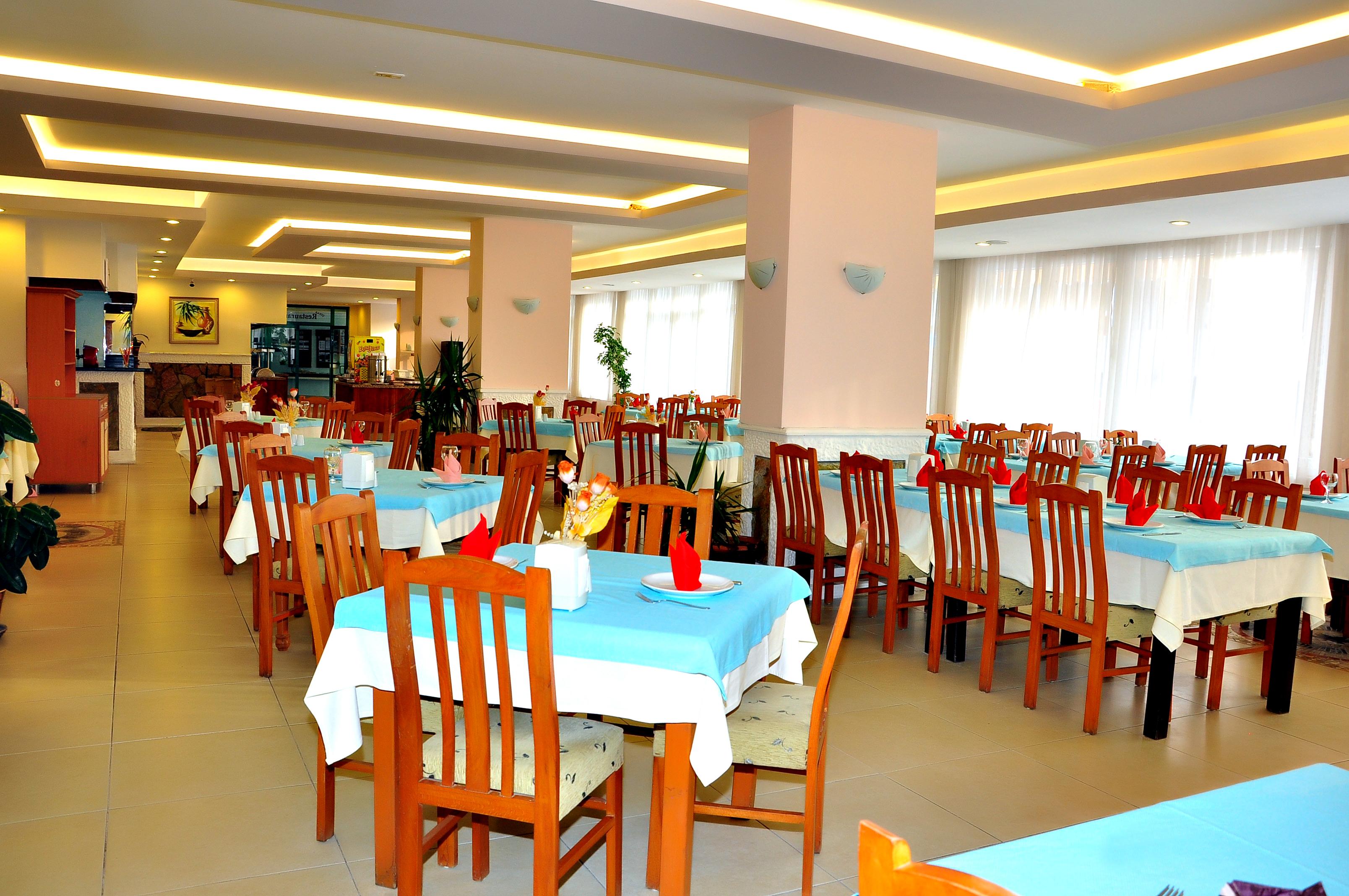 Hotel Cinar Family Suite Hotel Side