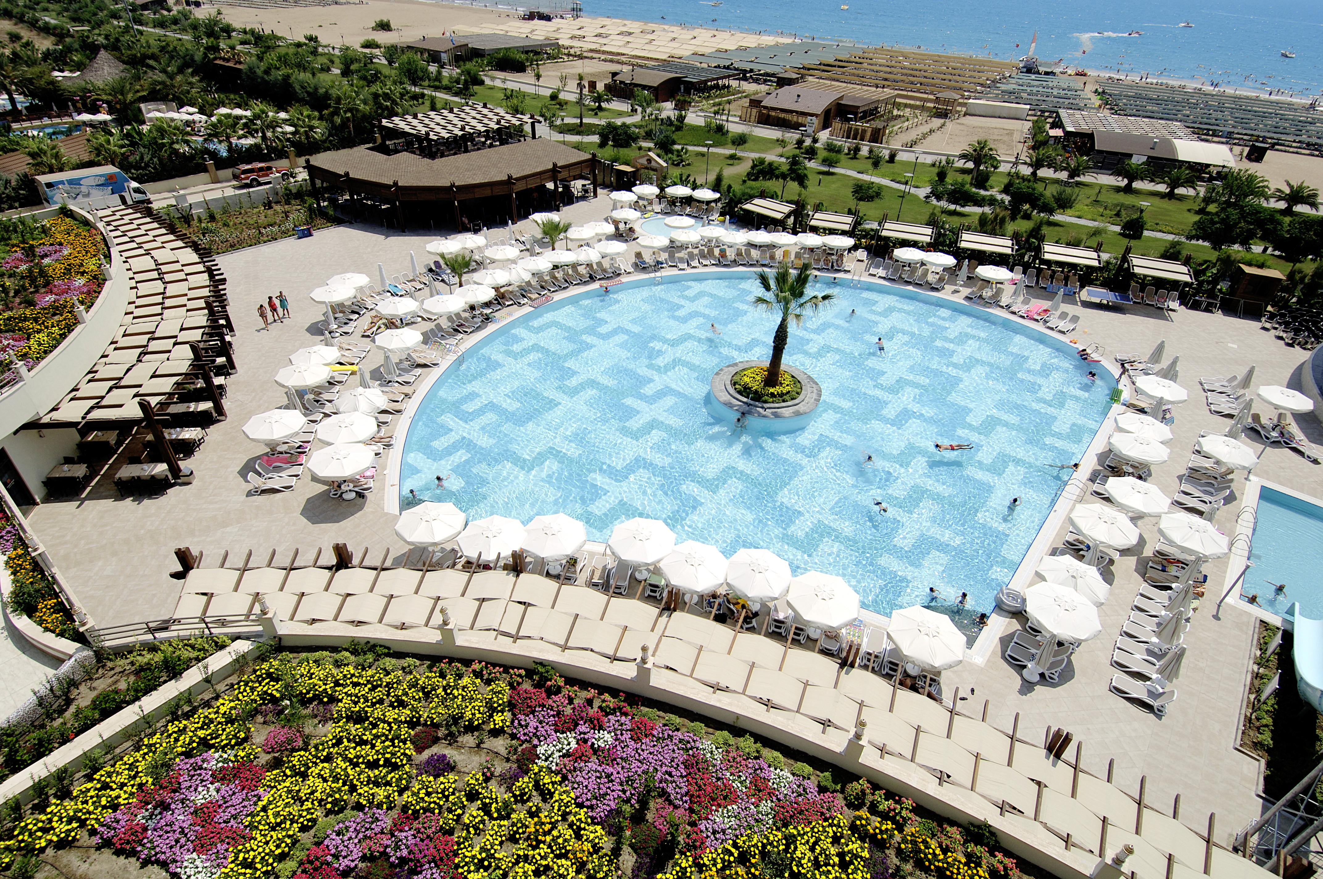 Resort Seamelia &