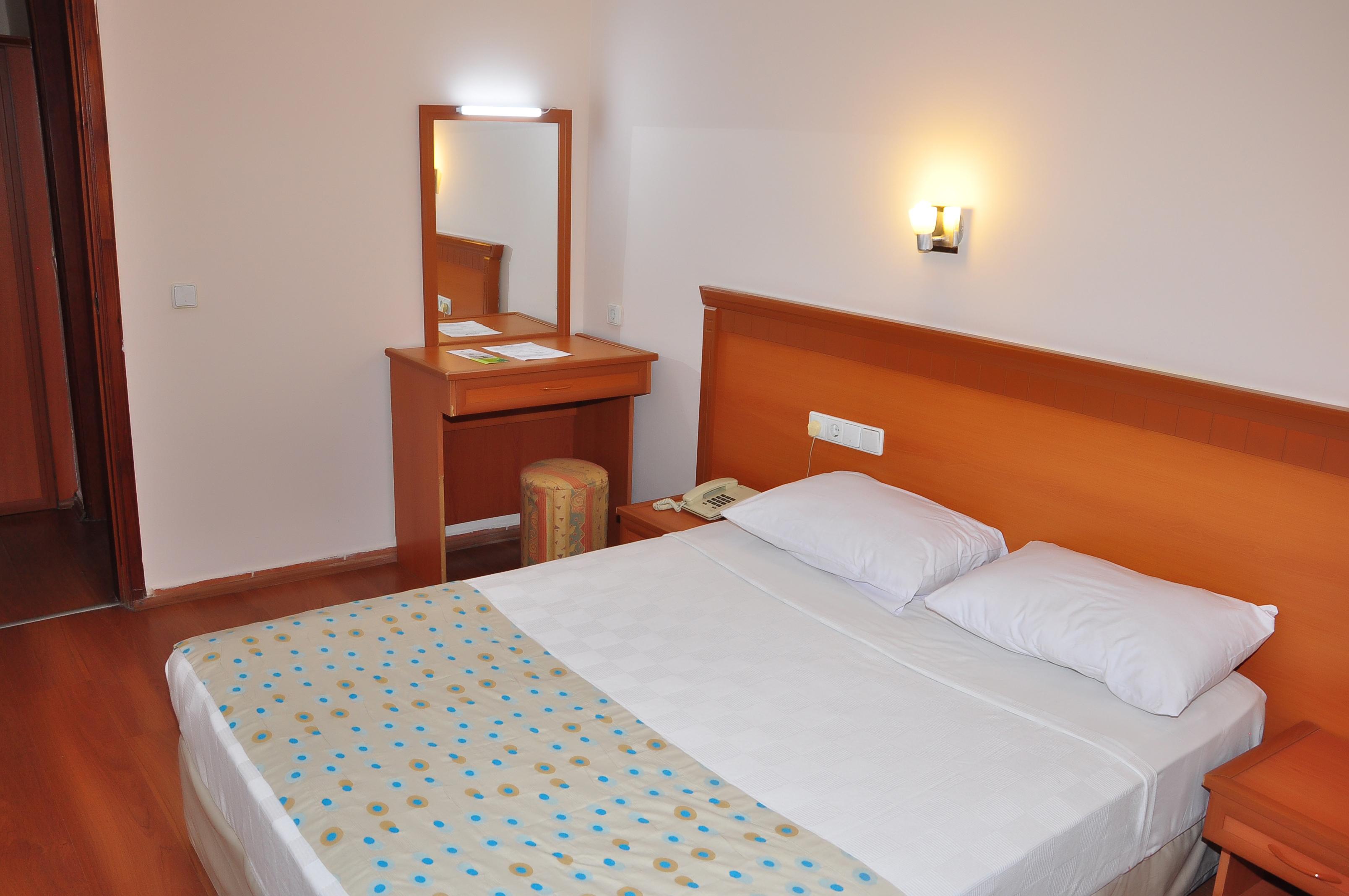 Cinar Family Suite Hotel Side
