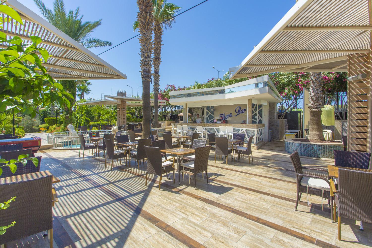 Beach Club Doganay Hotel