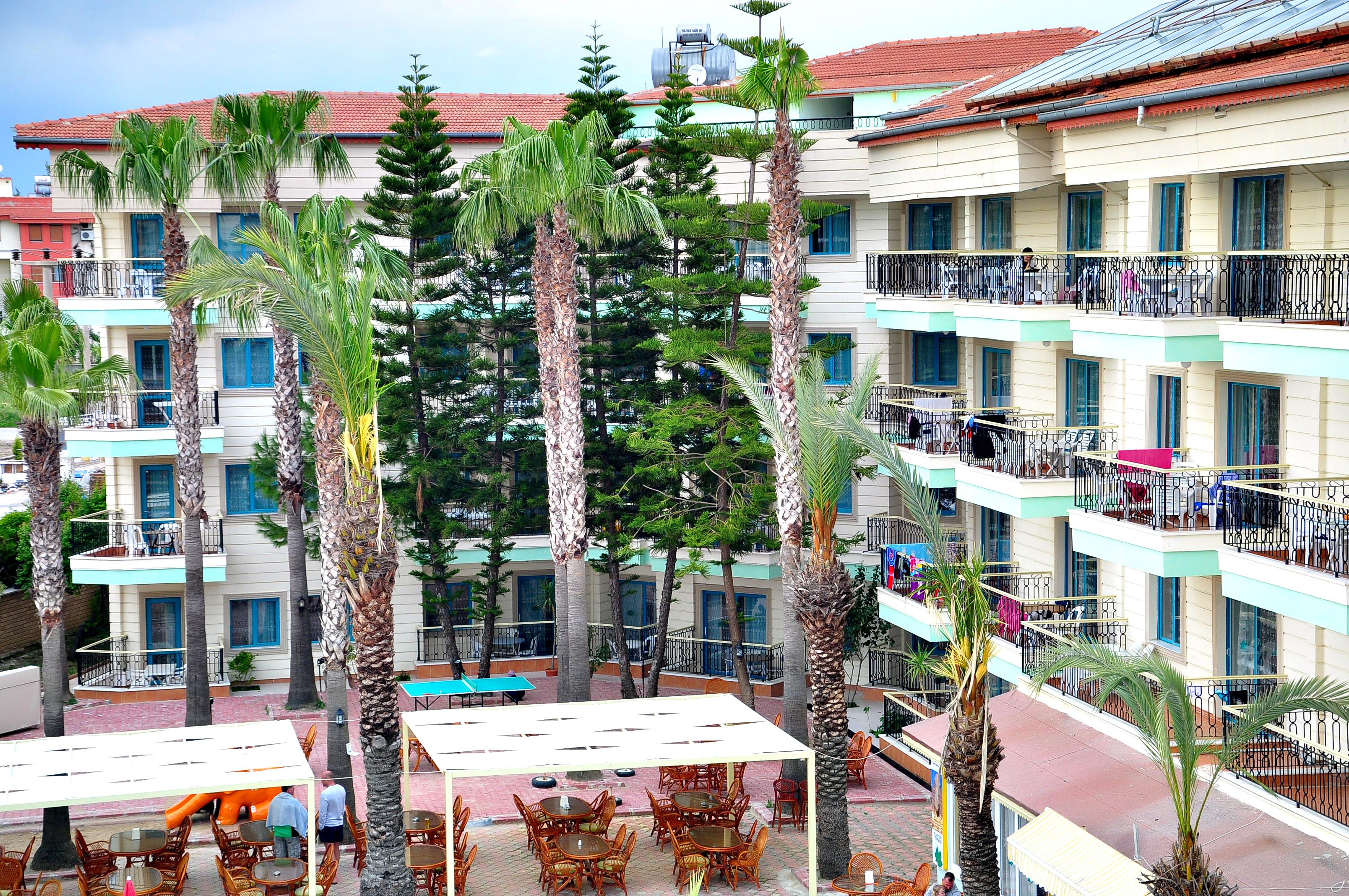 Cinar Family Suite Hotel Side 3* Side