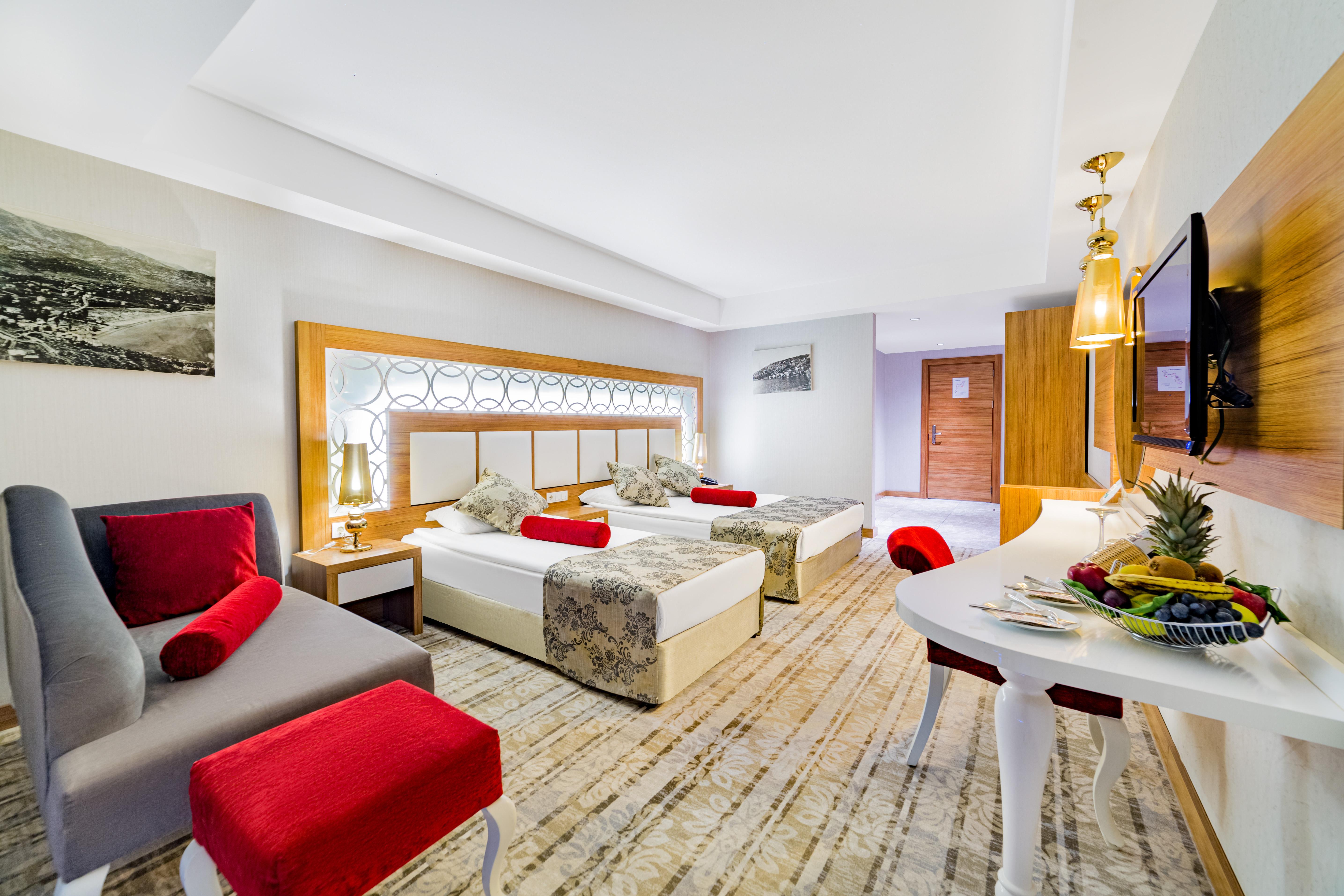 Justiniano Deluxe Hotel 5*