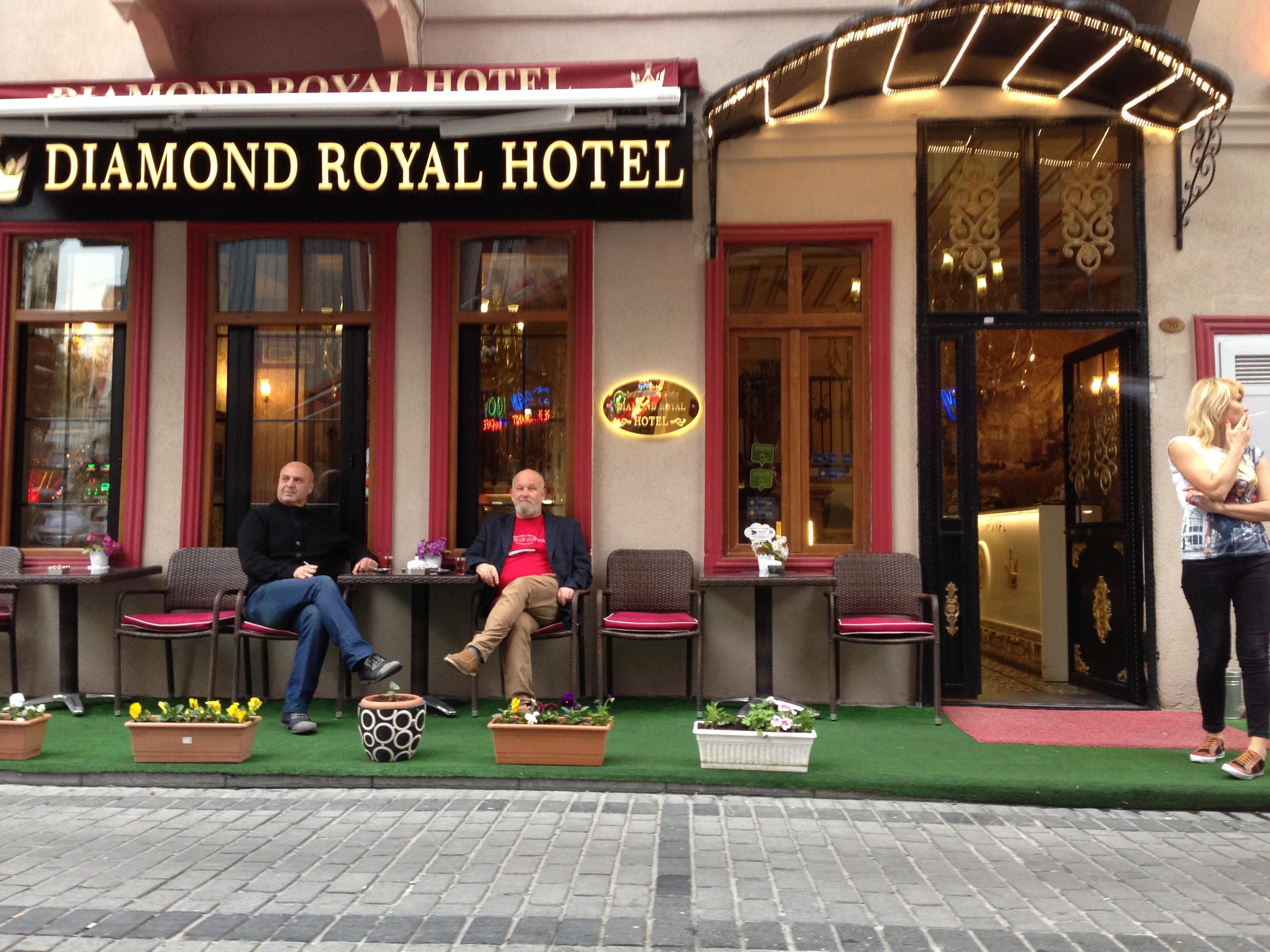 Diamond Royal Hotel 3*