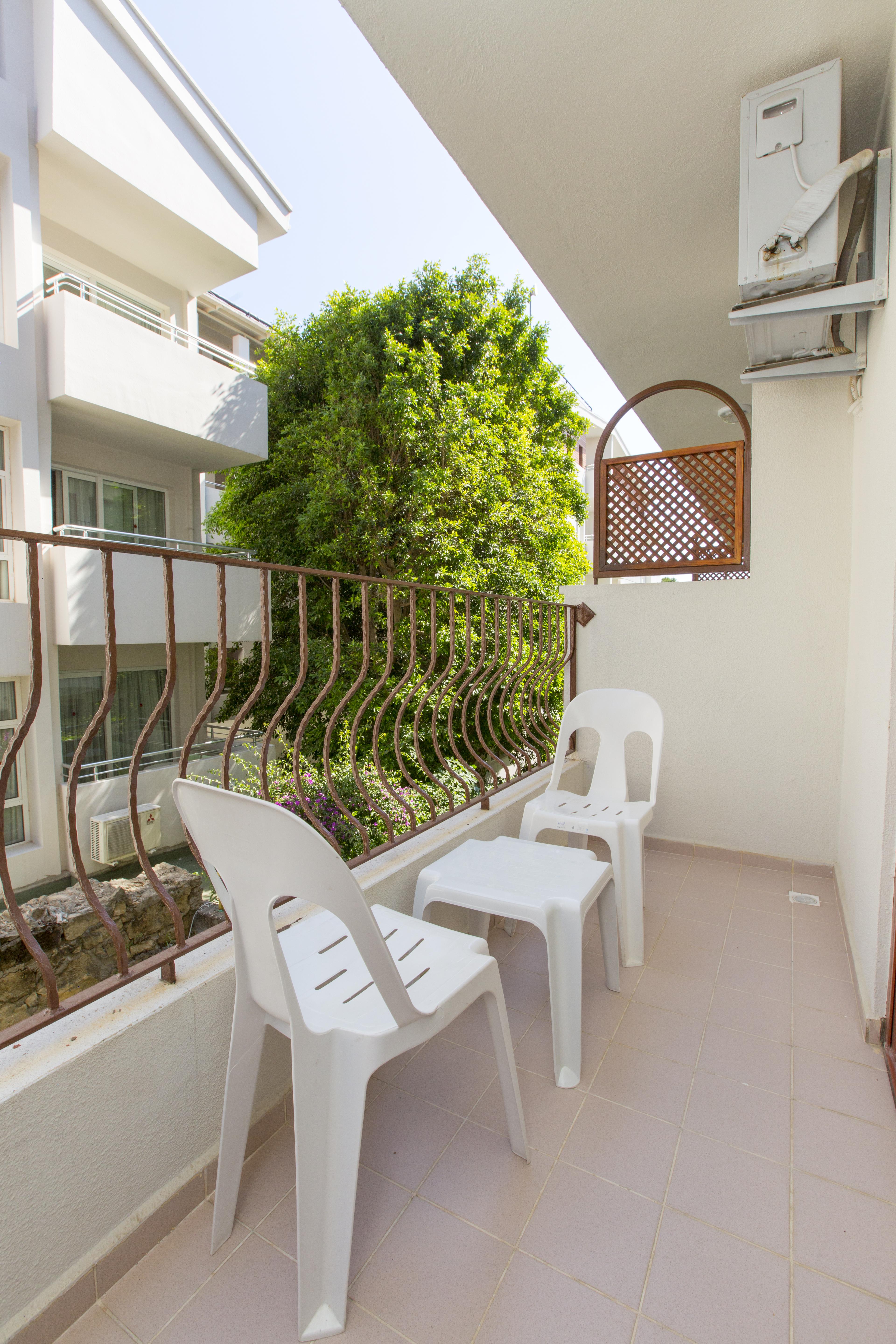 Oz Hotel 3*