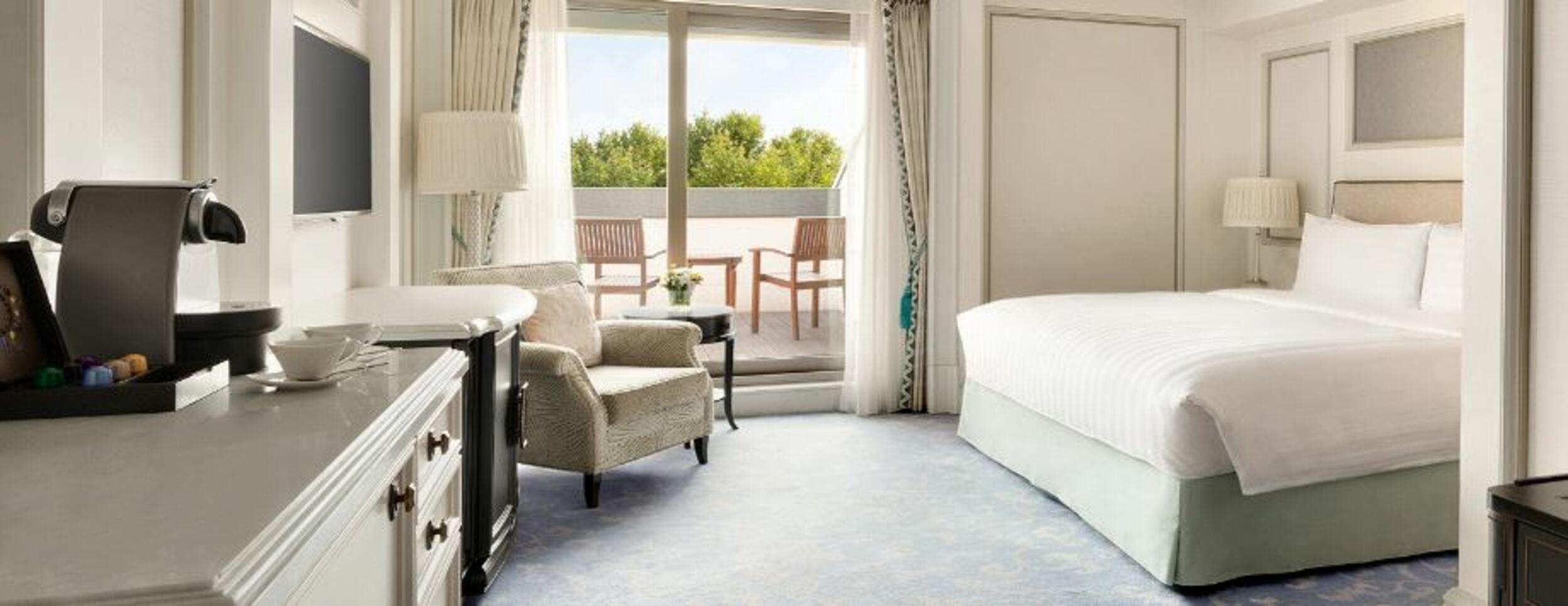 Shangri-la Bosphorus, Hotel