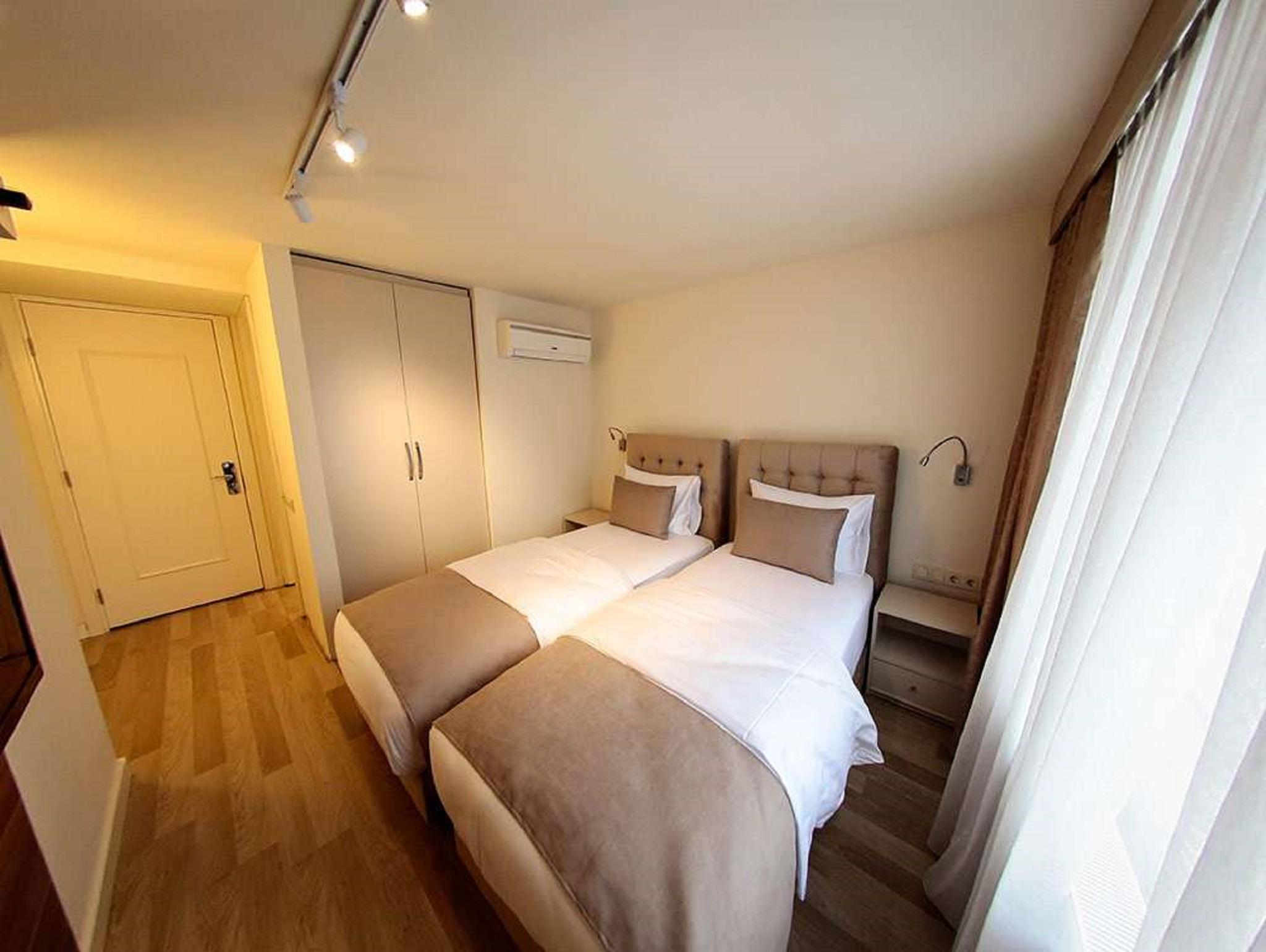 Hotel Melek Moda 3*