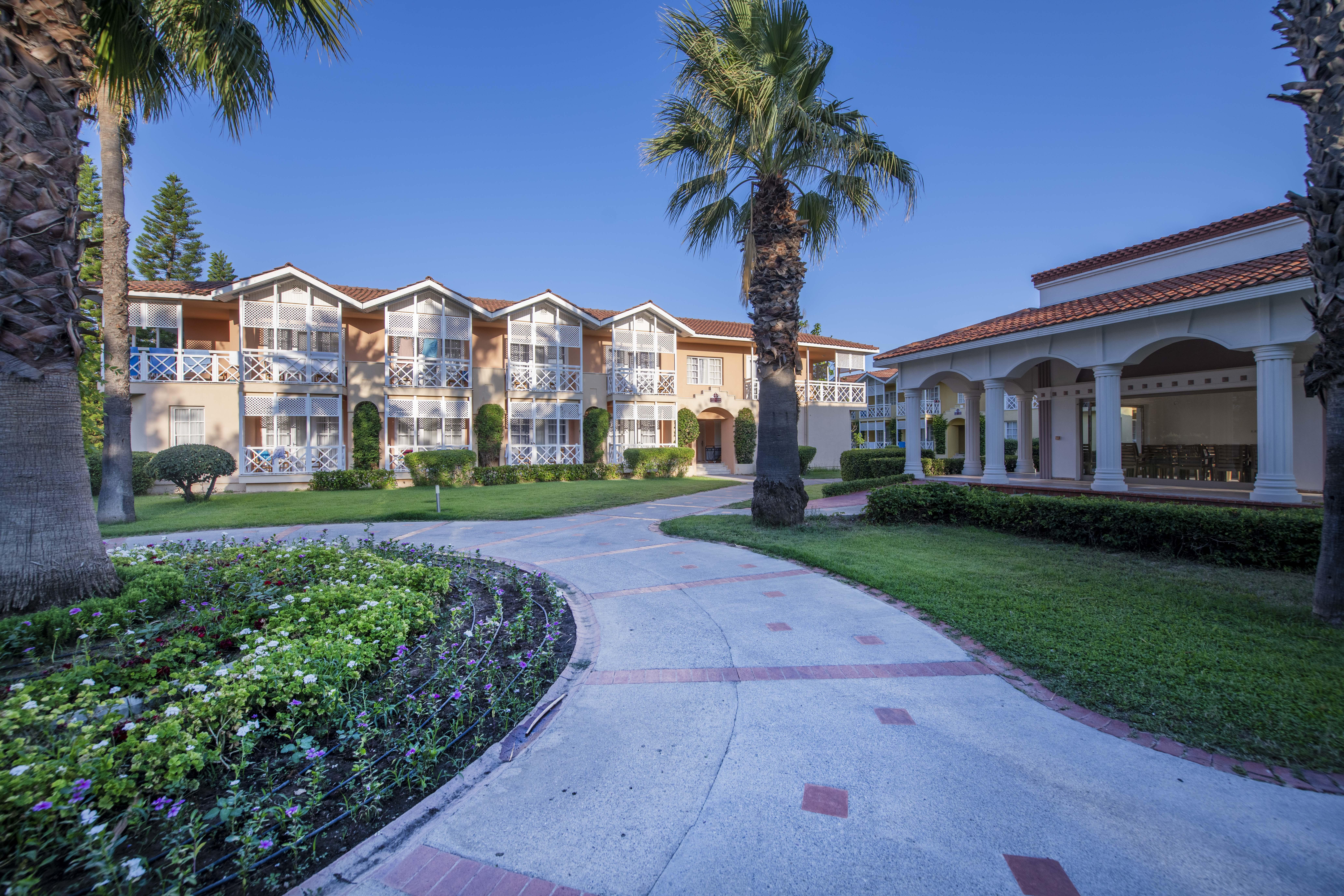 Resort Euphoria Palm 5*
