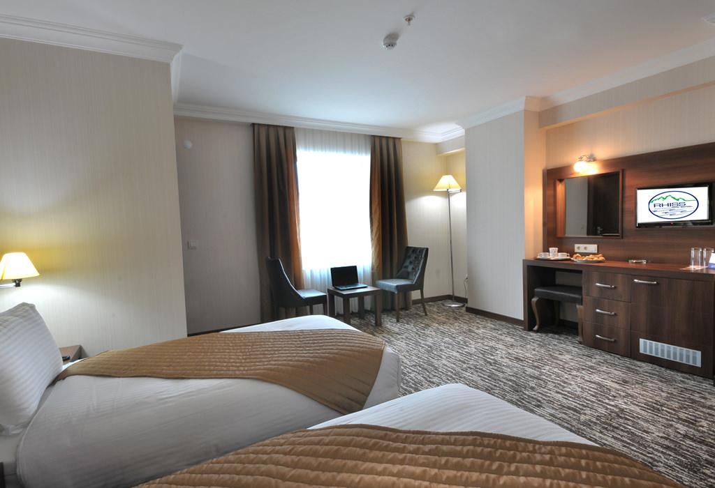 Rhiss Bostanci Hotel Istanbul