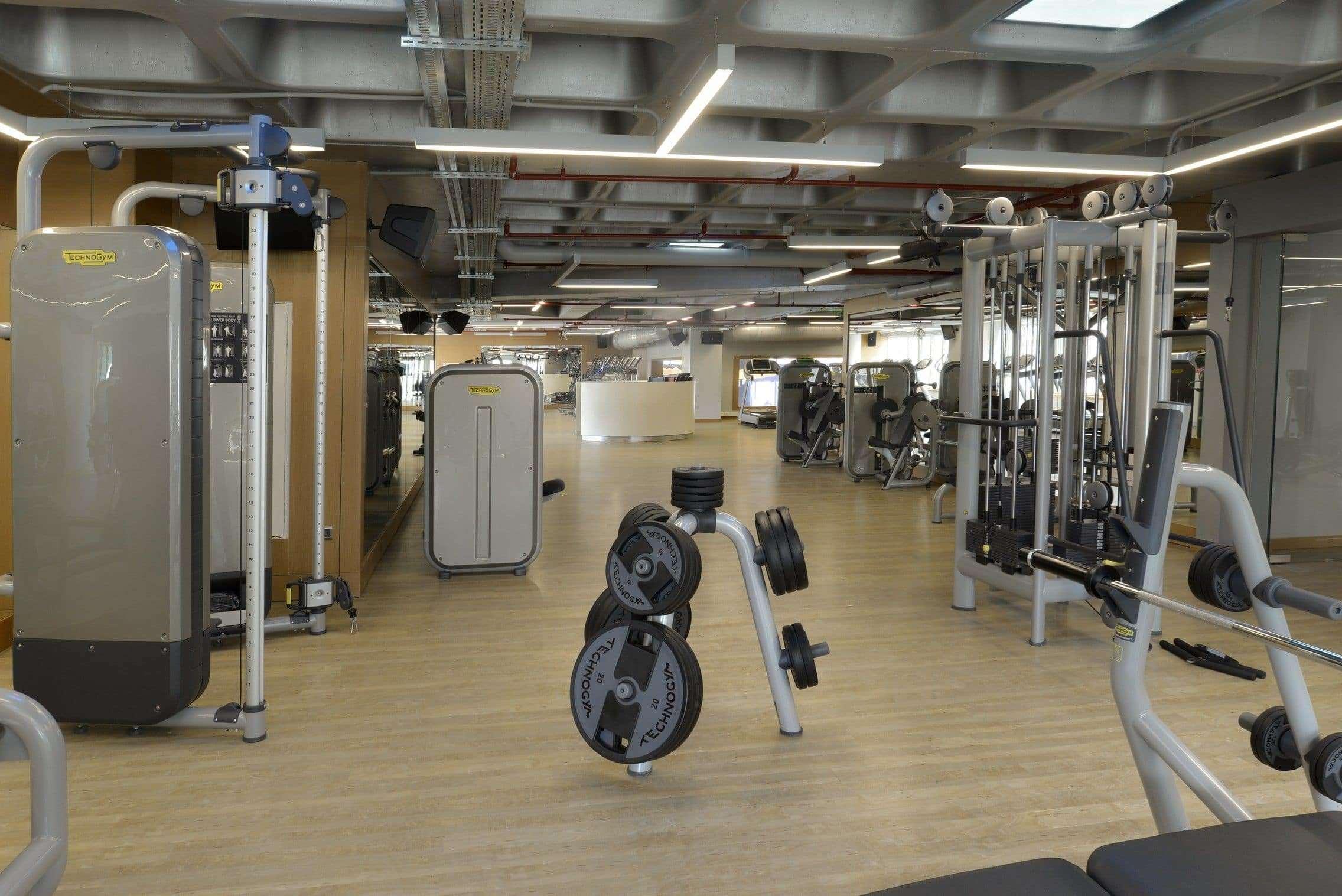 Wyndham Grand Europe Hotel