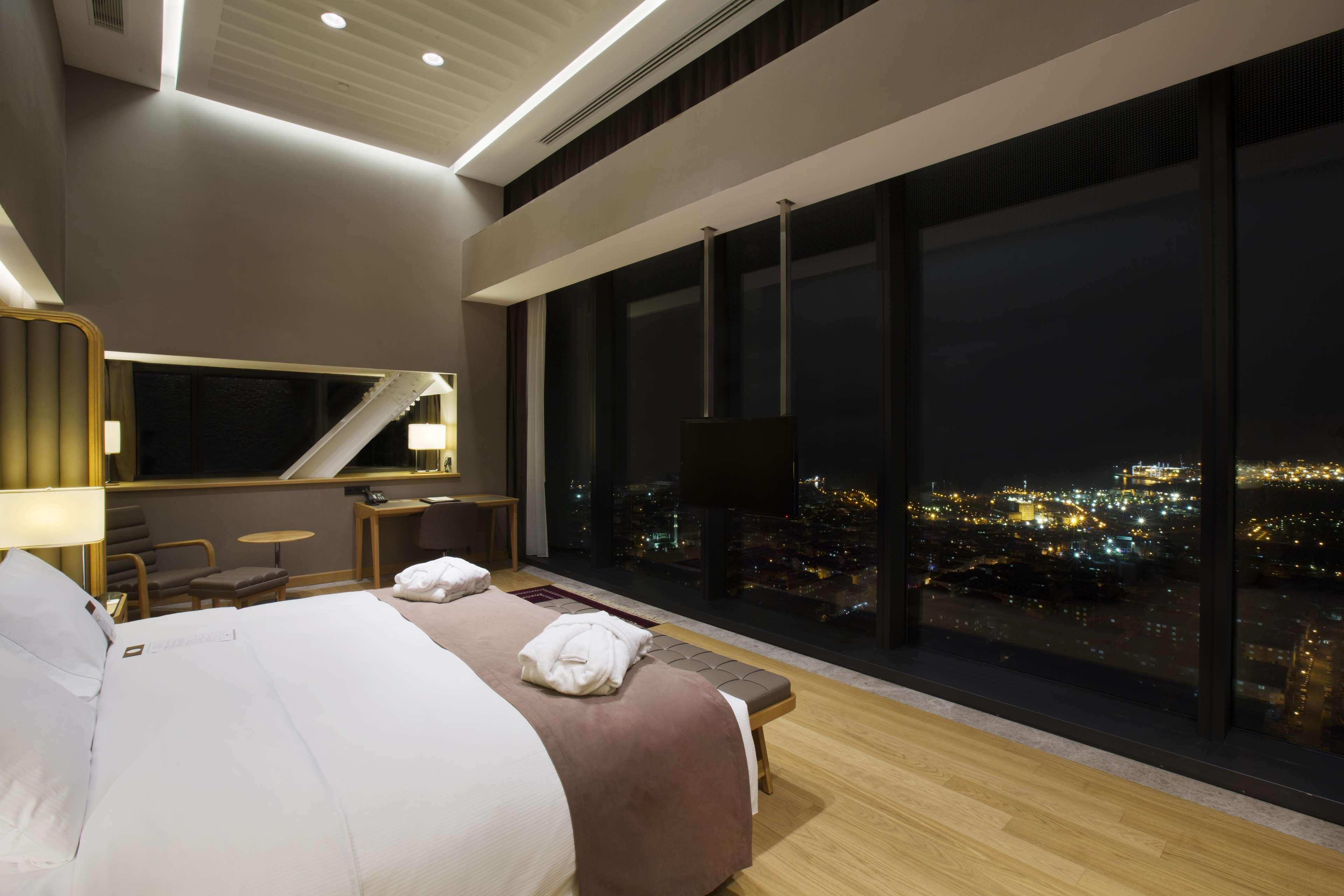 Doubletree By Hilton Istanbul-avcilar Hotel