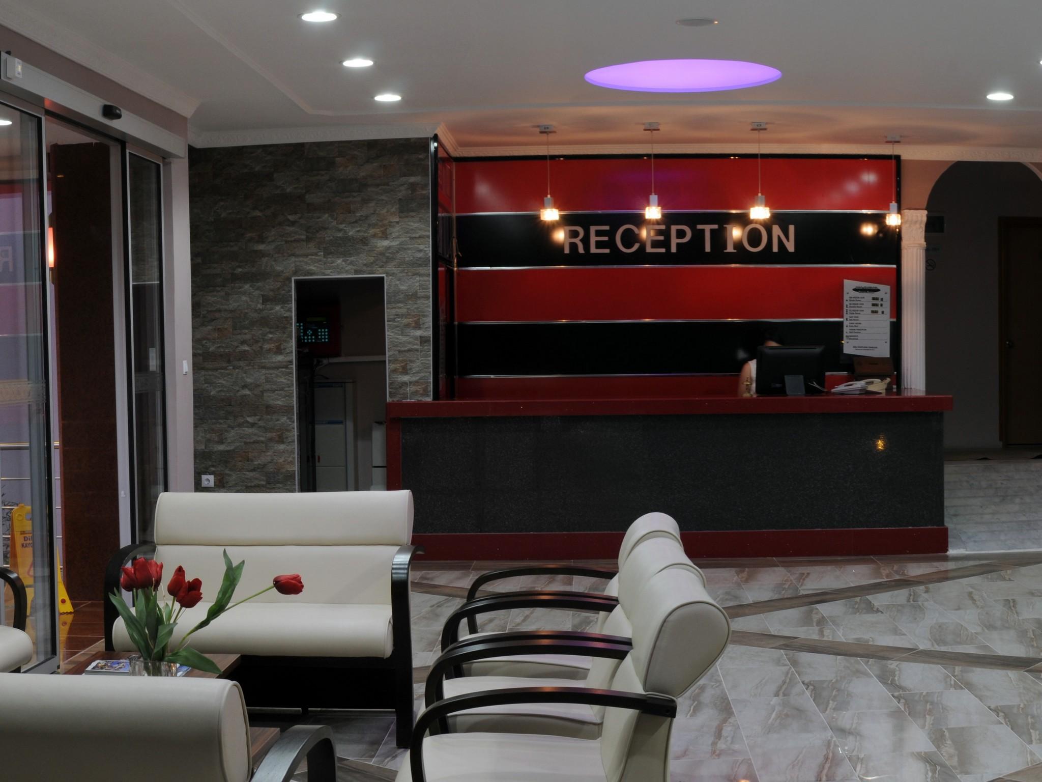 Rosy Hotel 2*