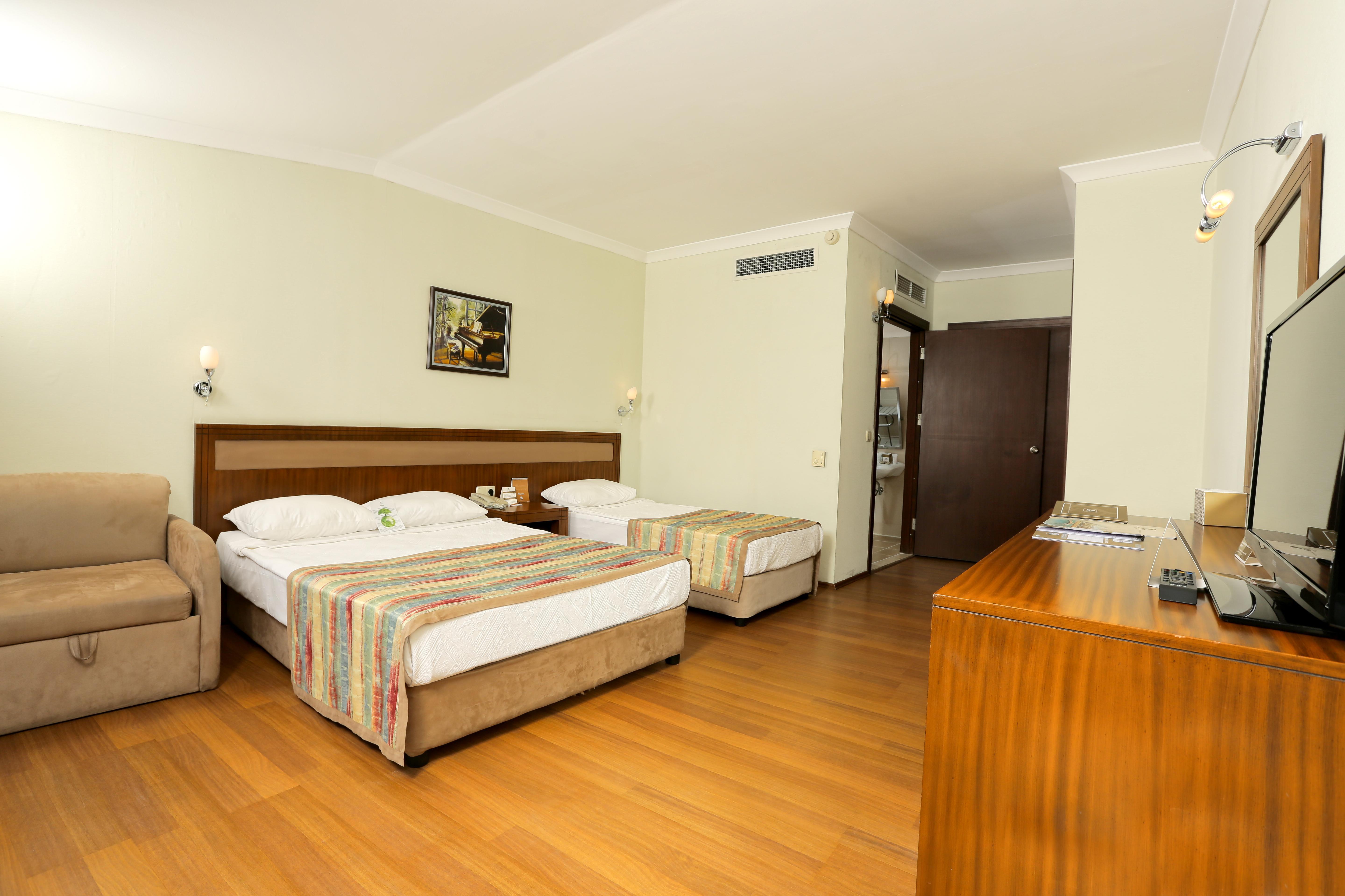 Selectum Family Comfort Side Kizilagac (Manavgat)