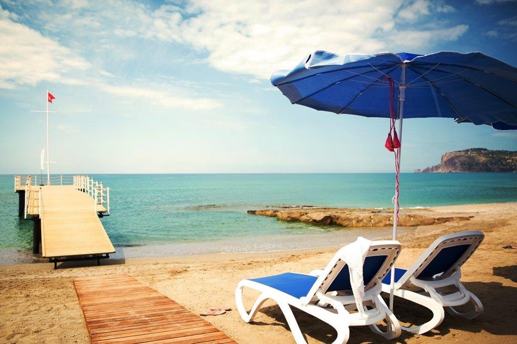 Sunprime C-lounge - Adult Only Hotel