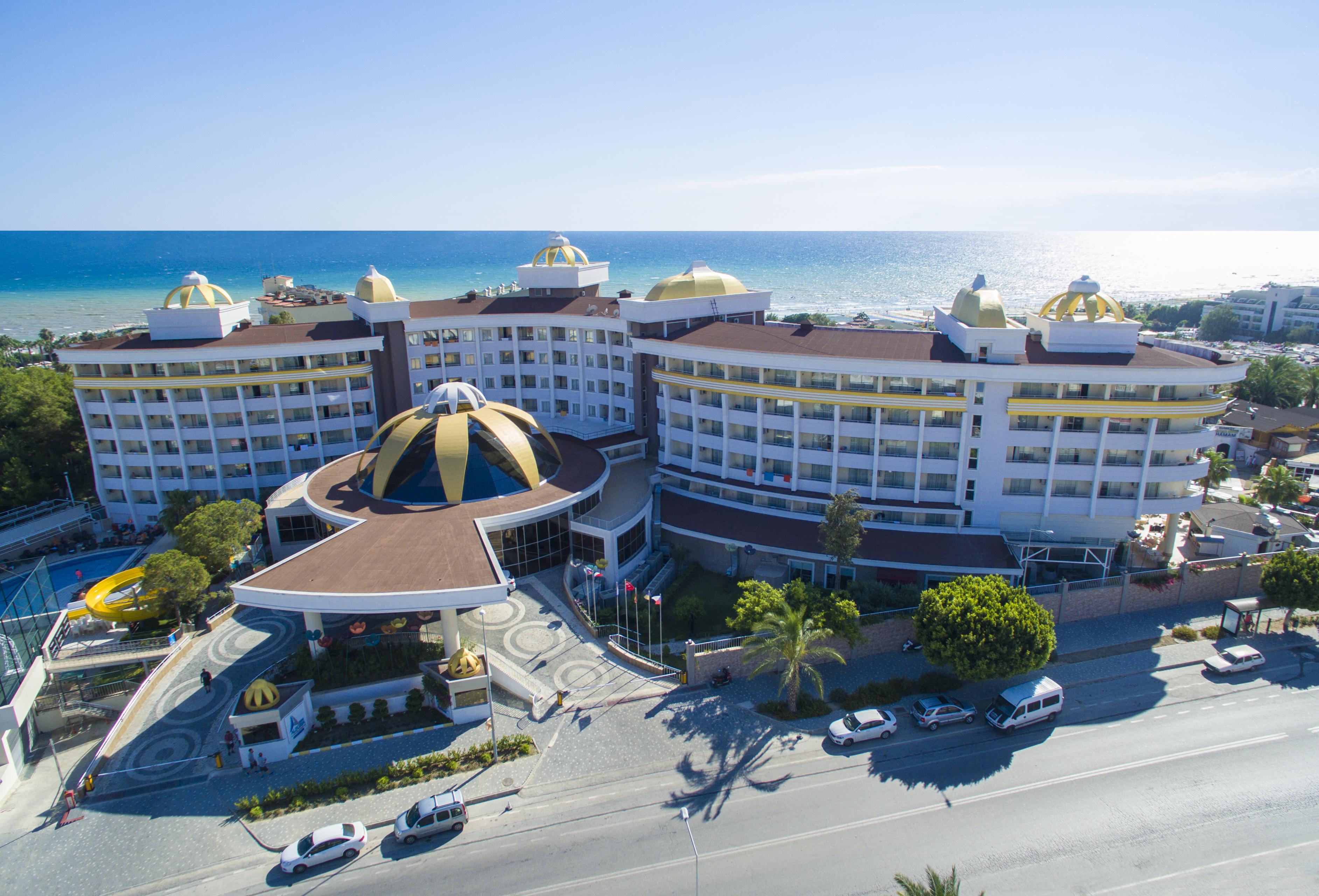 Alegria & (adults Only) 5* Side