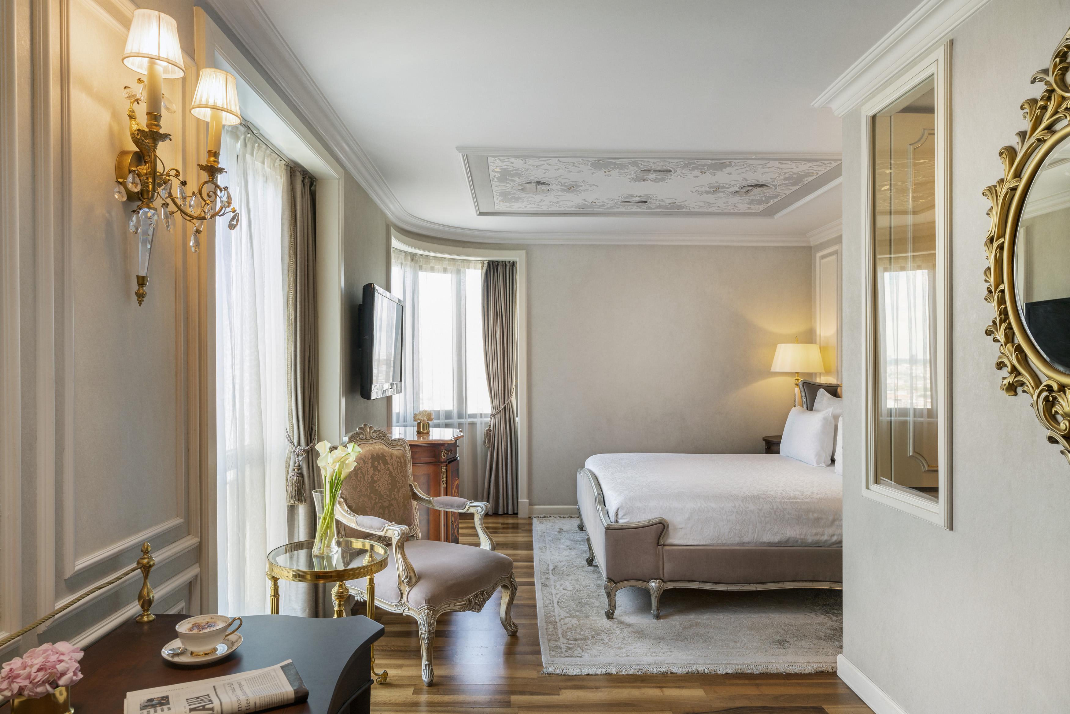 Rixos Pera 5*
