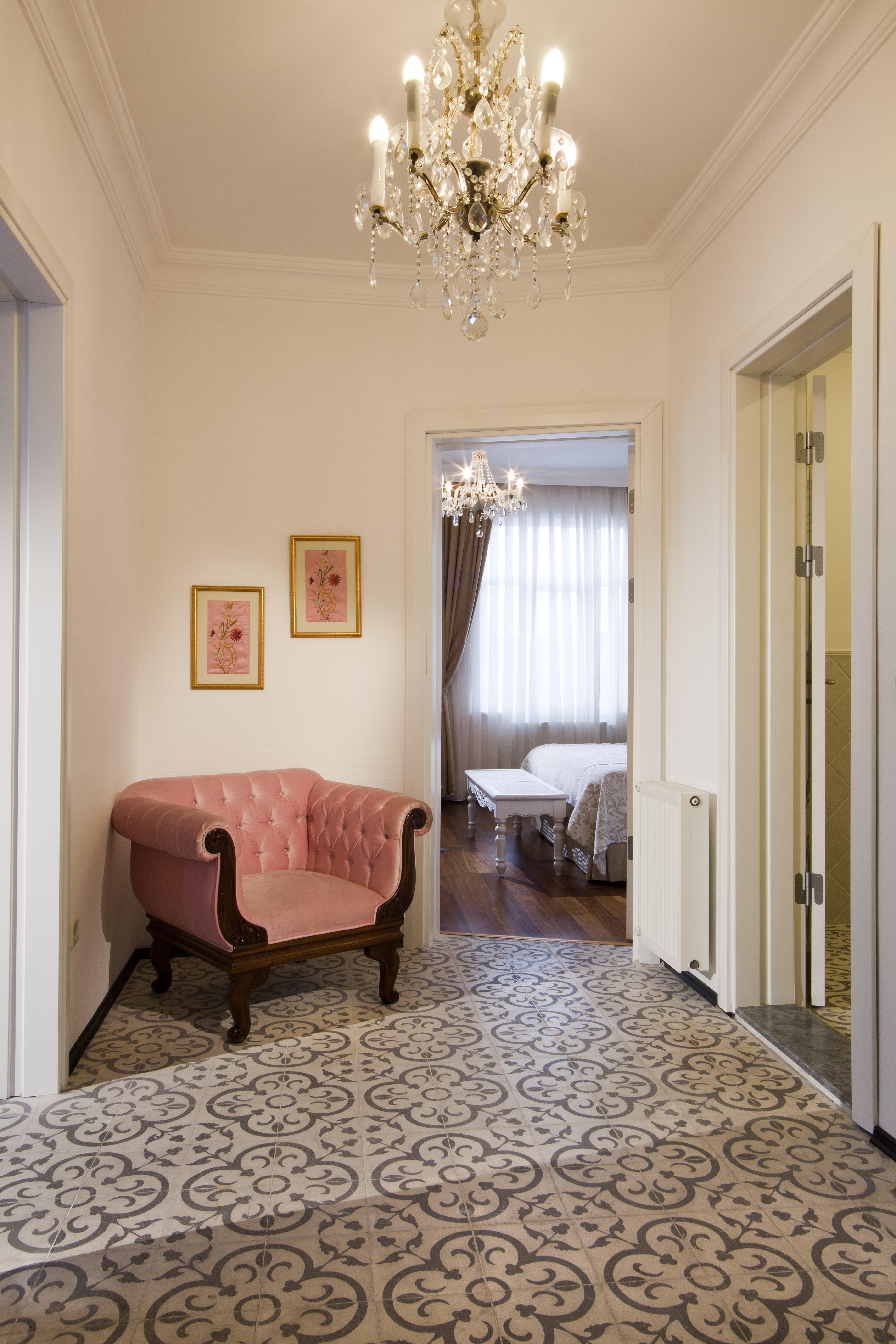 Sari Konak Hotel 4*