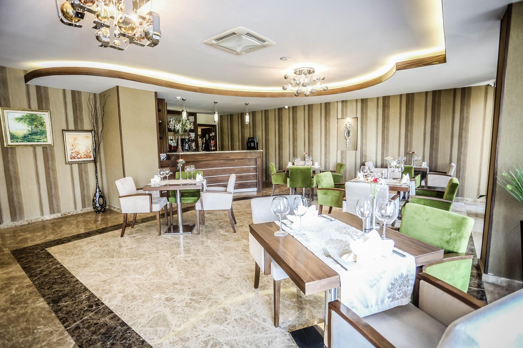 Koza Hotel 4*