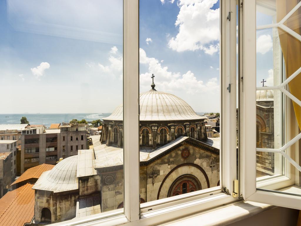 Sayeban Hotel 4*