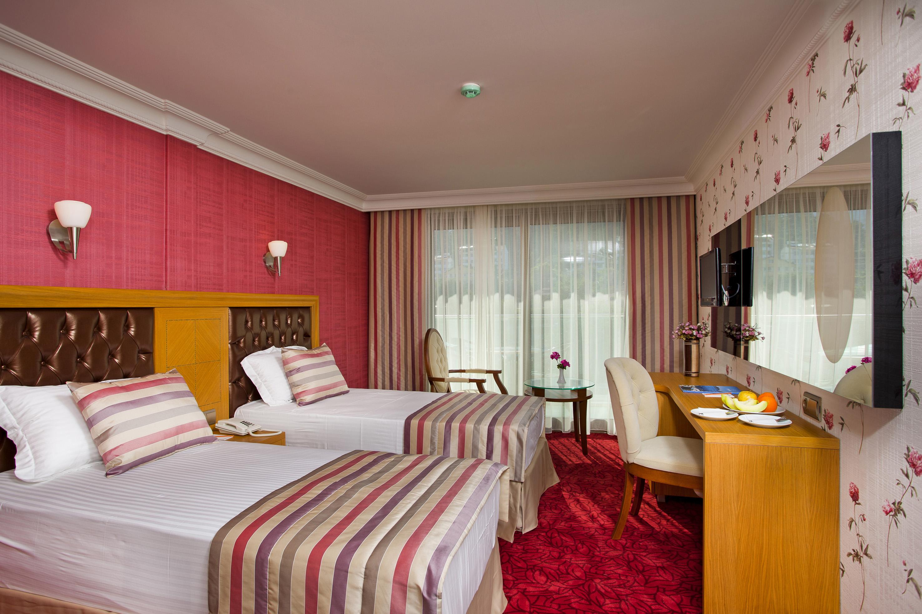 Hotel Oersmaris Boutique 4*