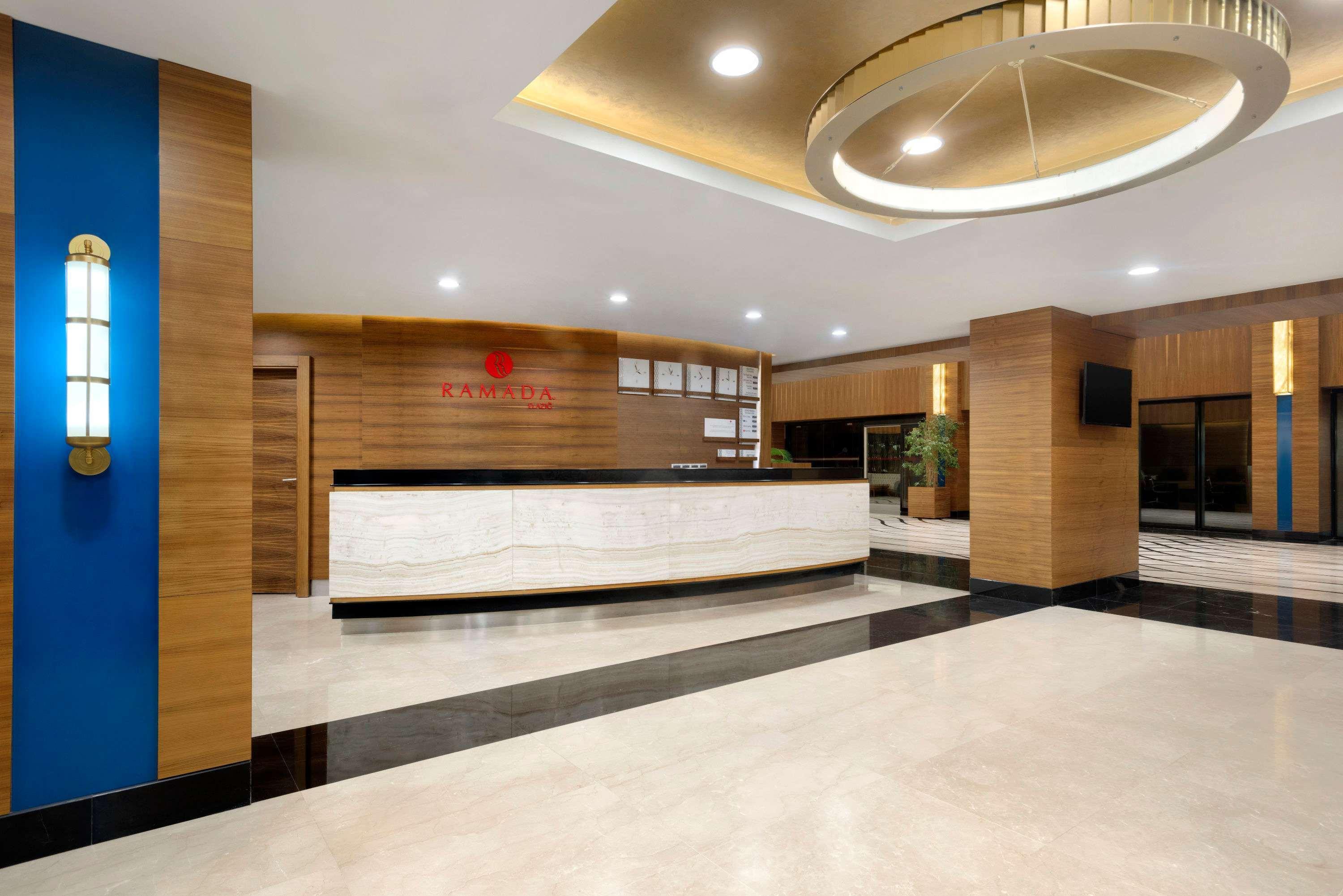 Ramada By Wyndham 4*