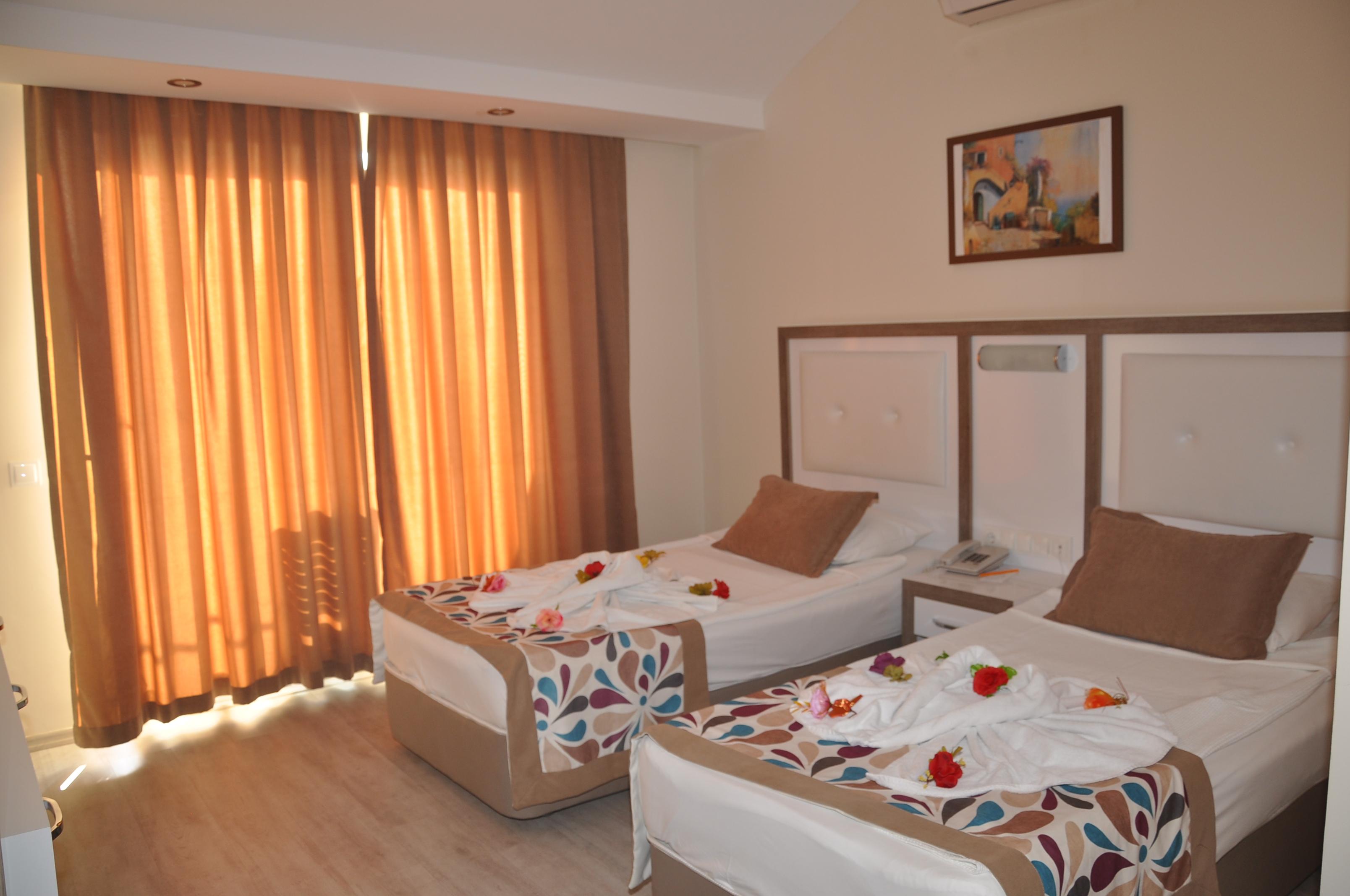 Acar Hotel